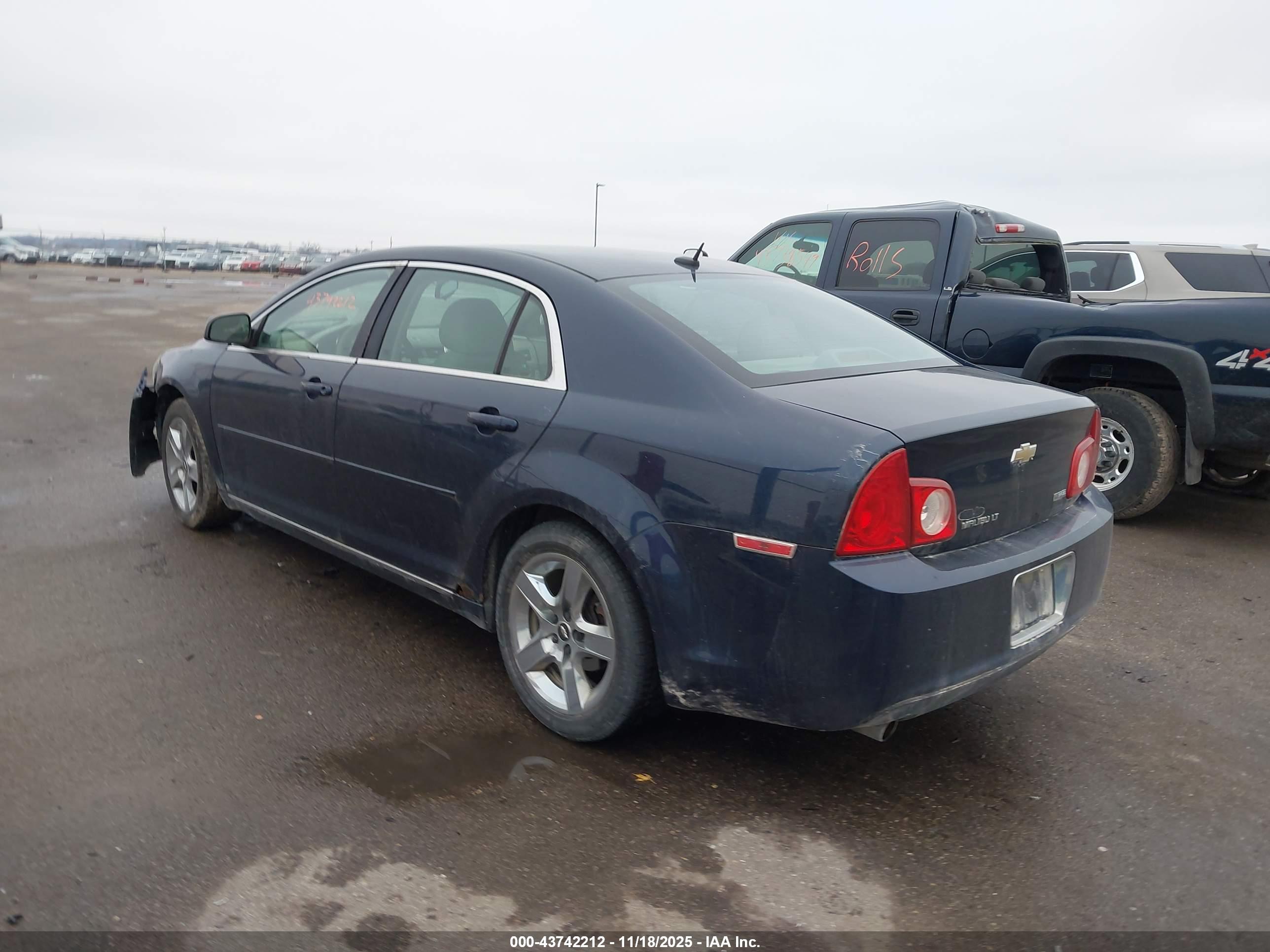 CHEVROLET MALIBU image 3