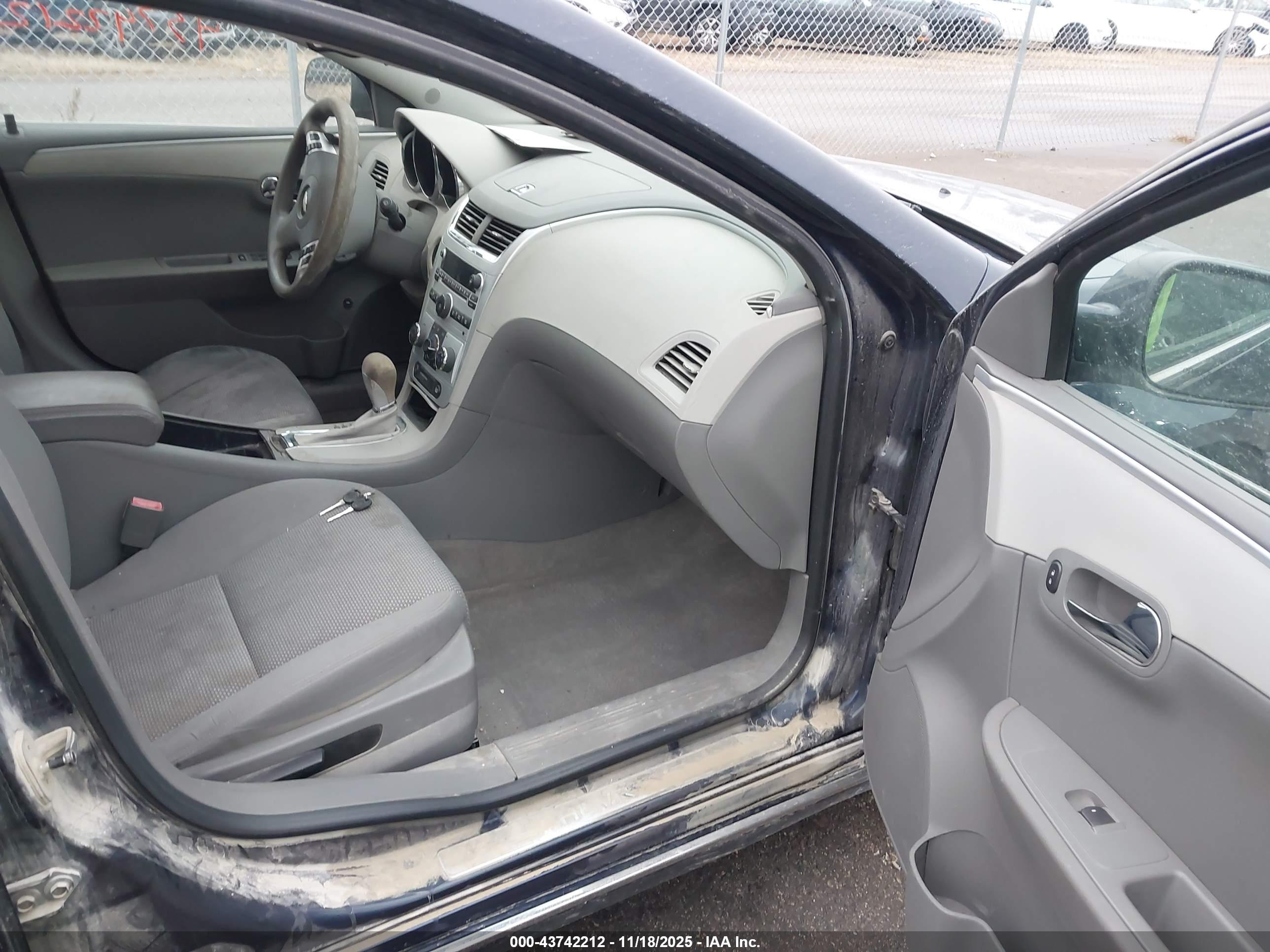 CHEVROLET MALIBU image 5