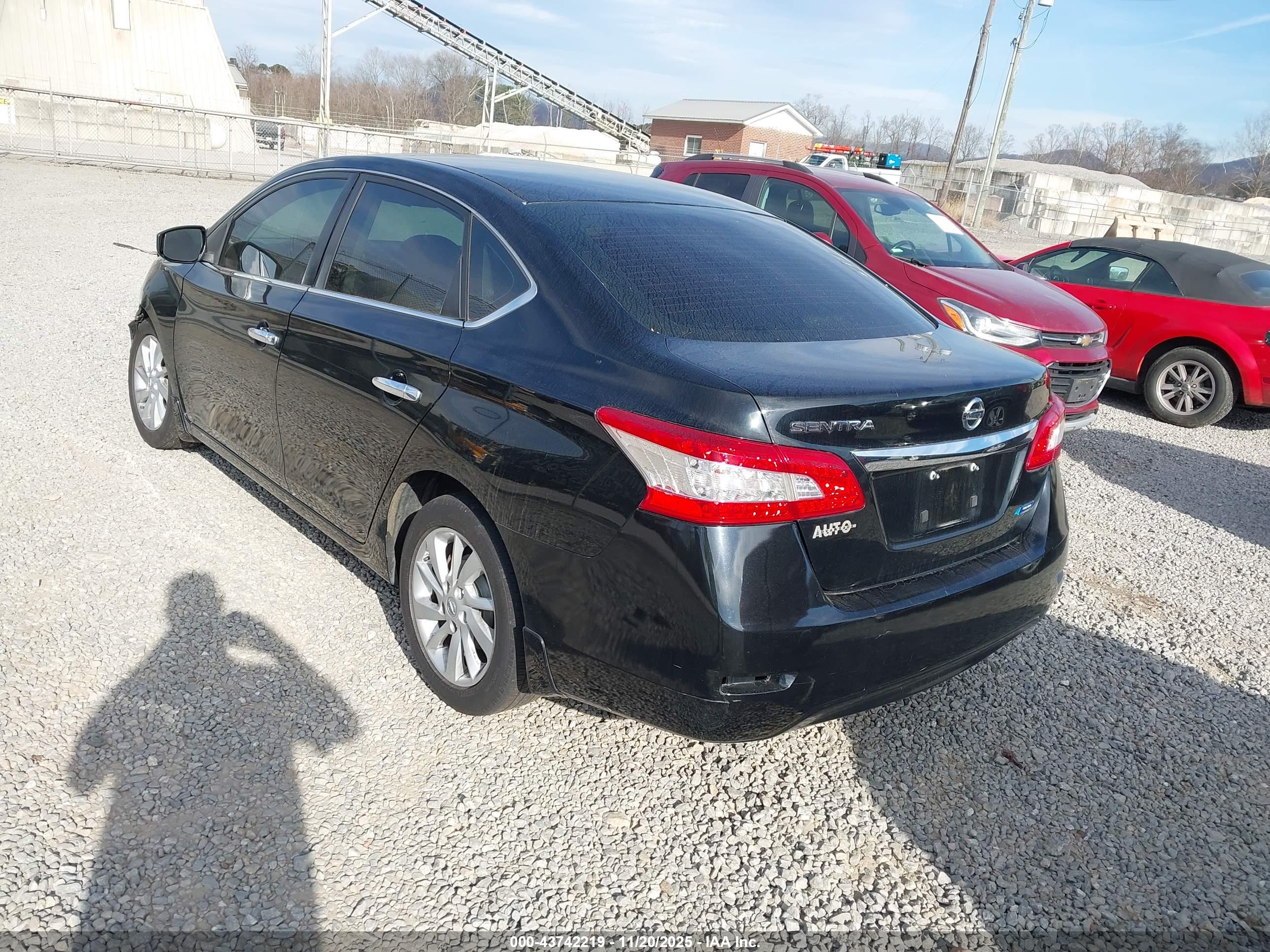NISSAN SENTRA image 3