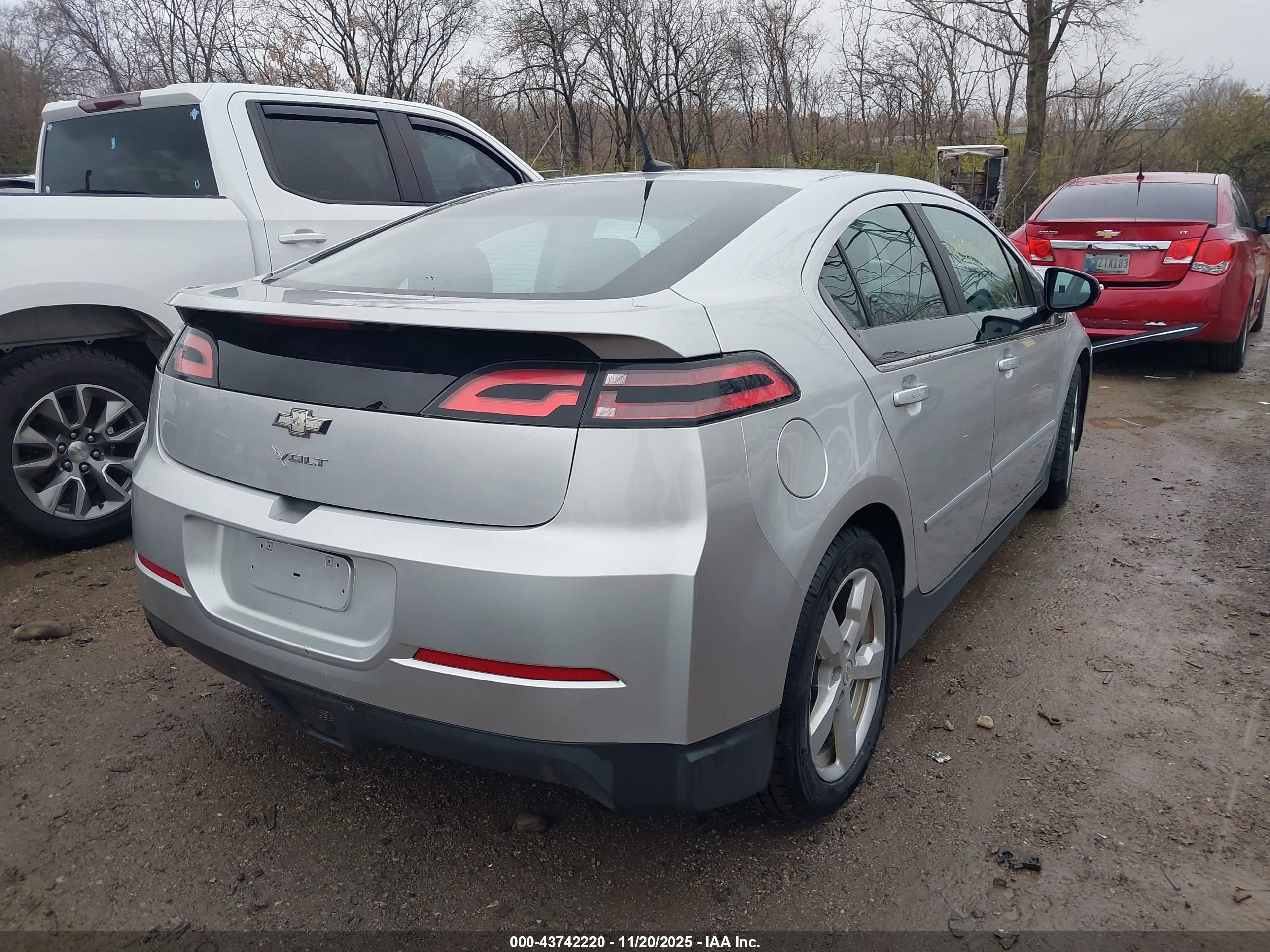 CHEVROLET VOLT image 4