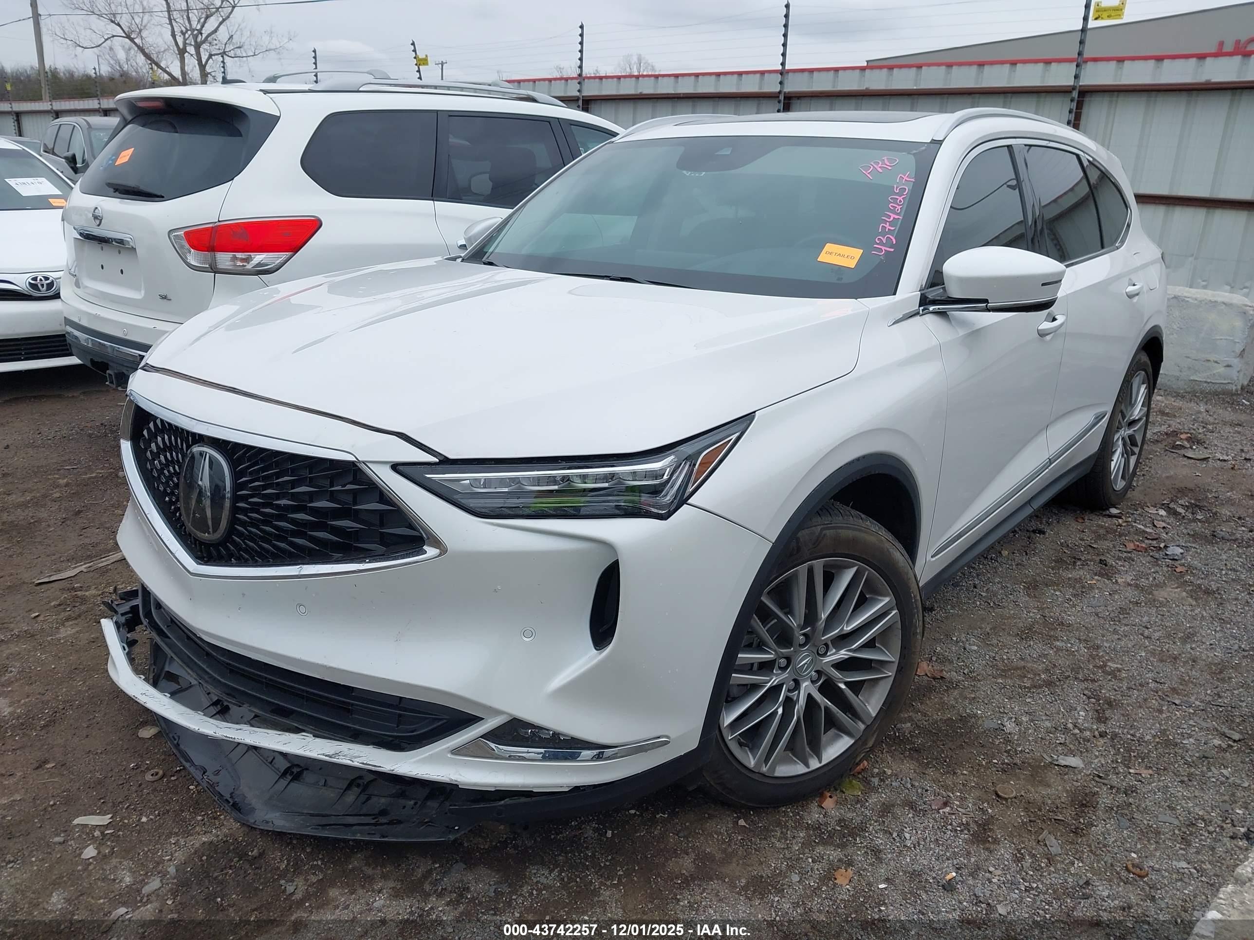 ACURA MDX image 2