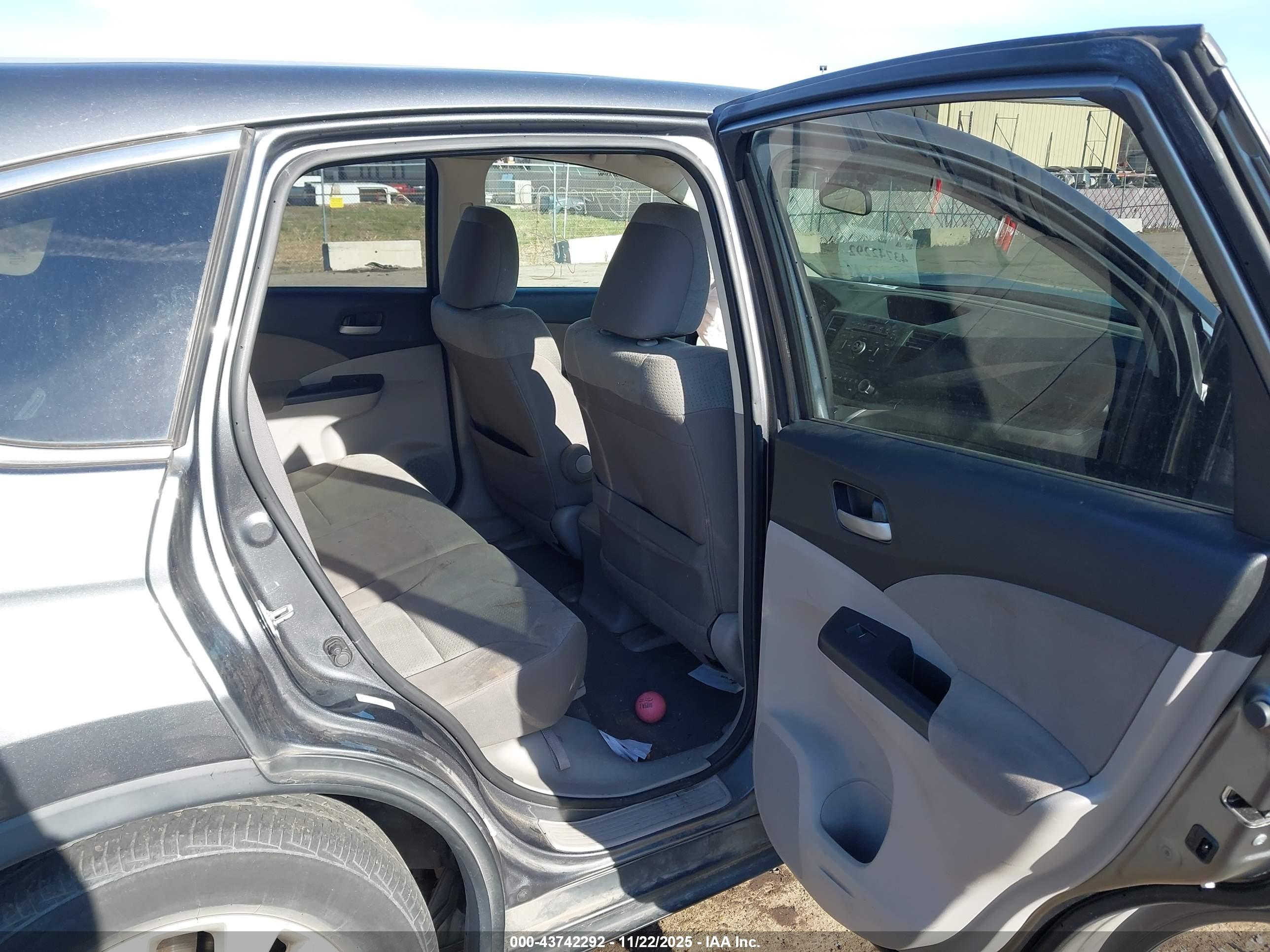 HONDA CR-V image 8