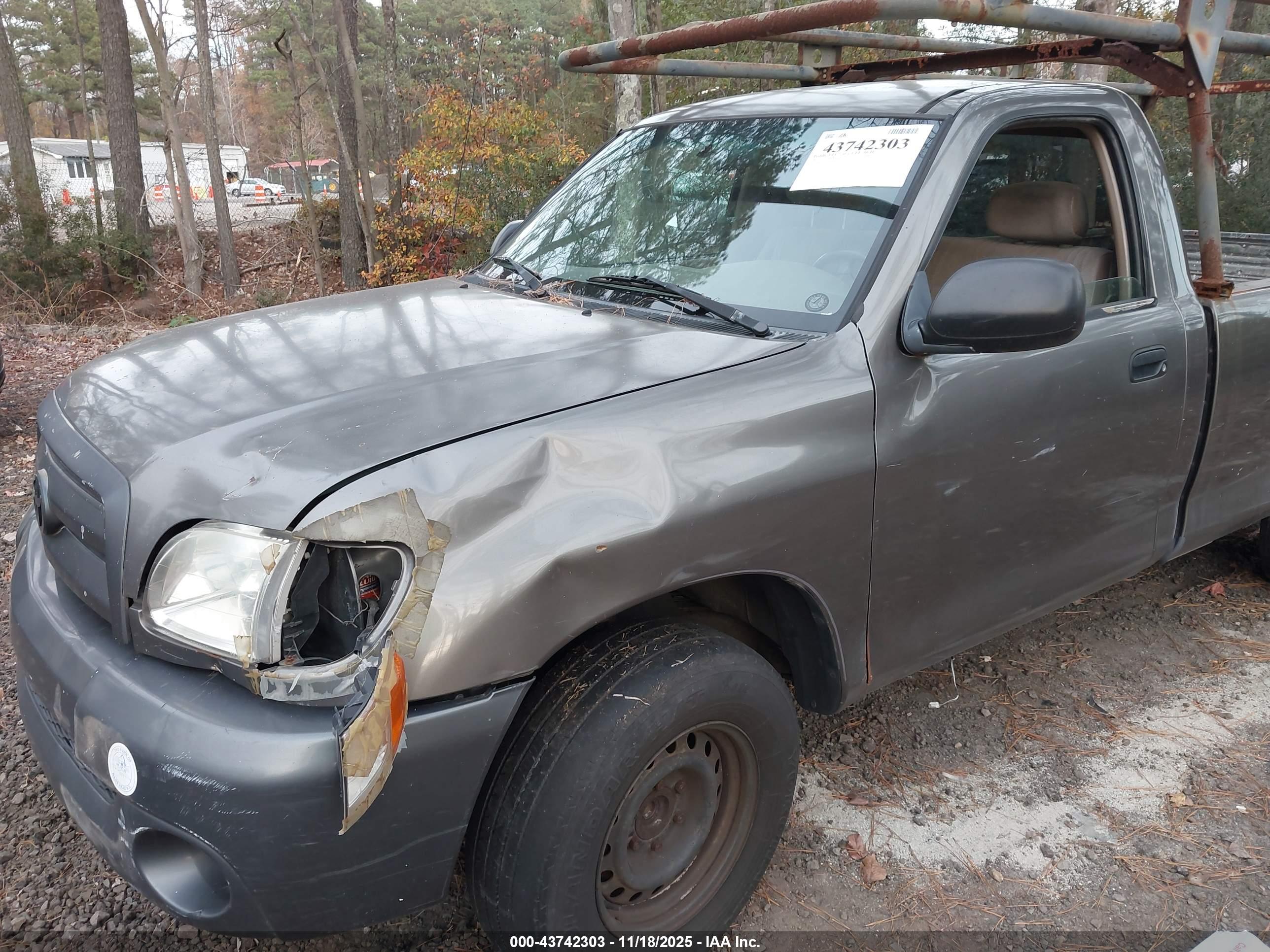 TOYOTA TUNDRA image 6
