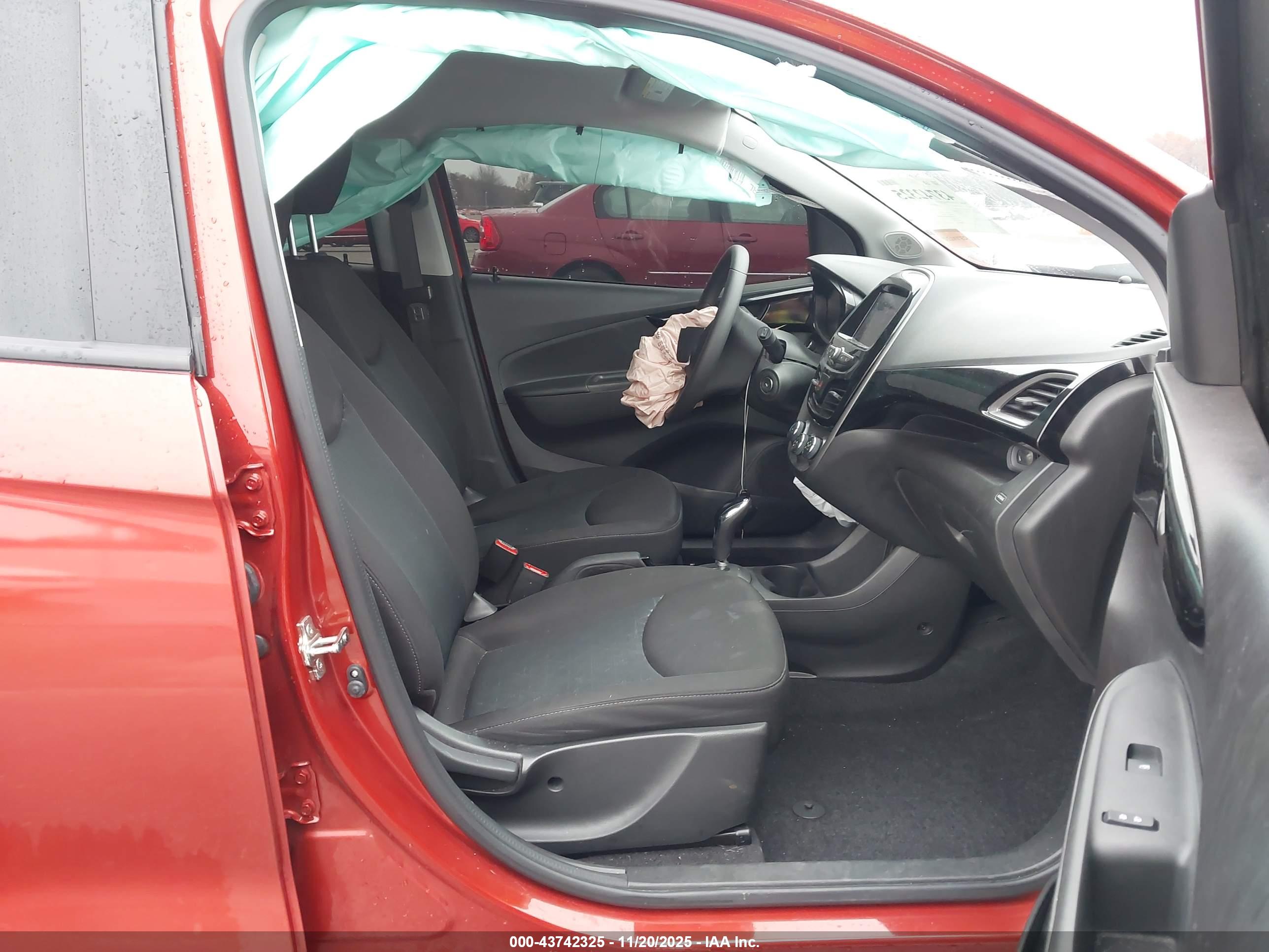 CHEVROLET SPARK image 5