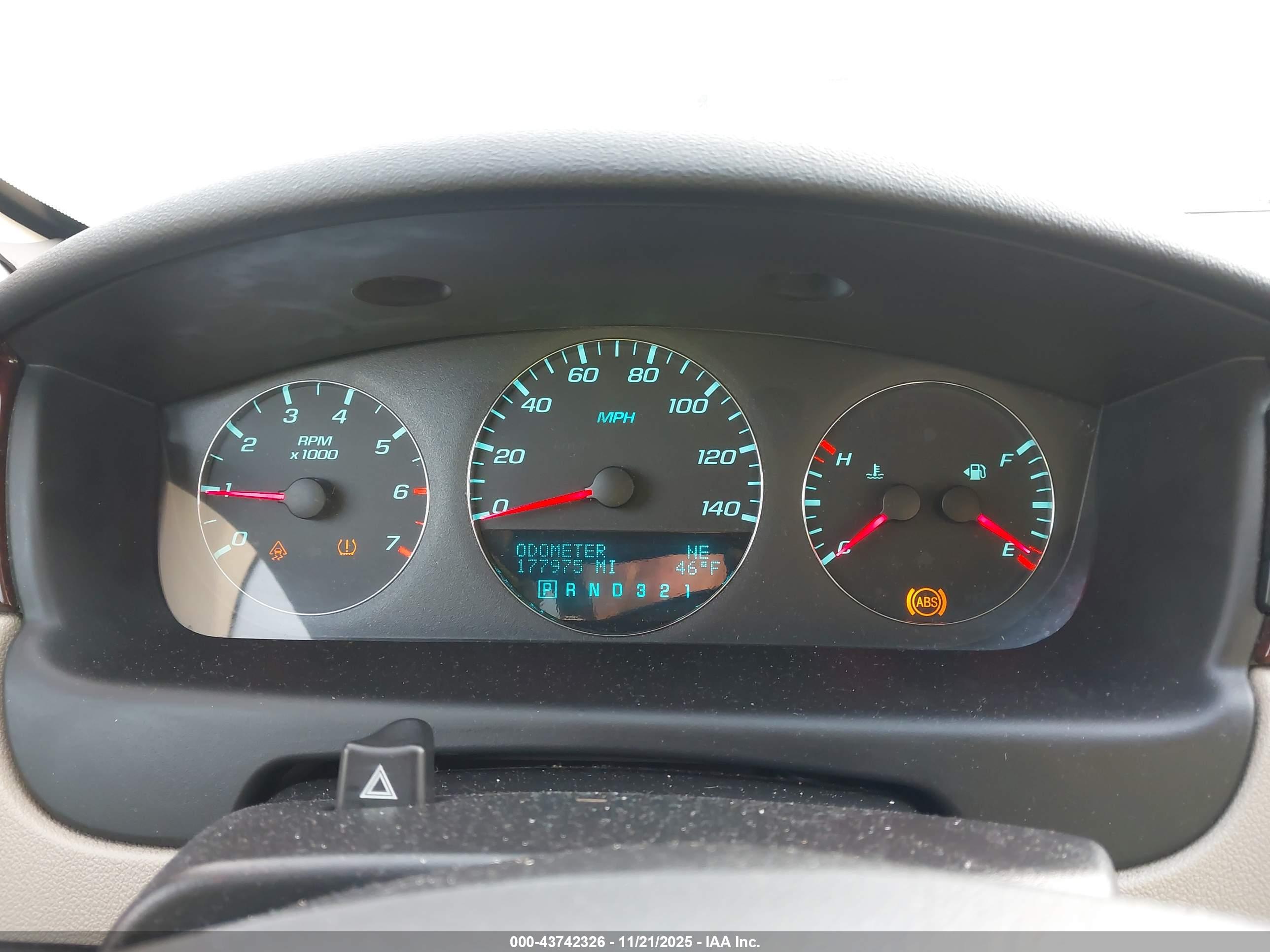 CHEVROLET IMPALA image 7