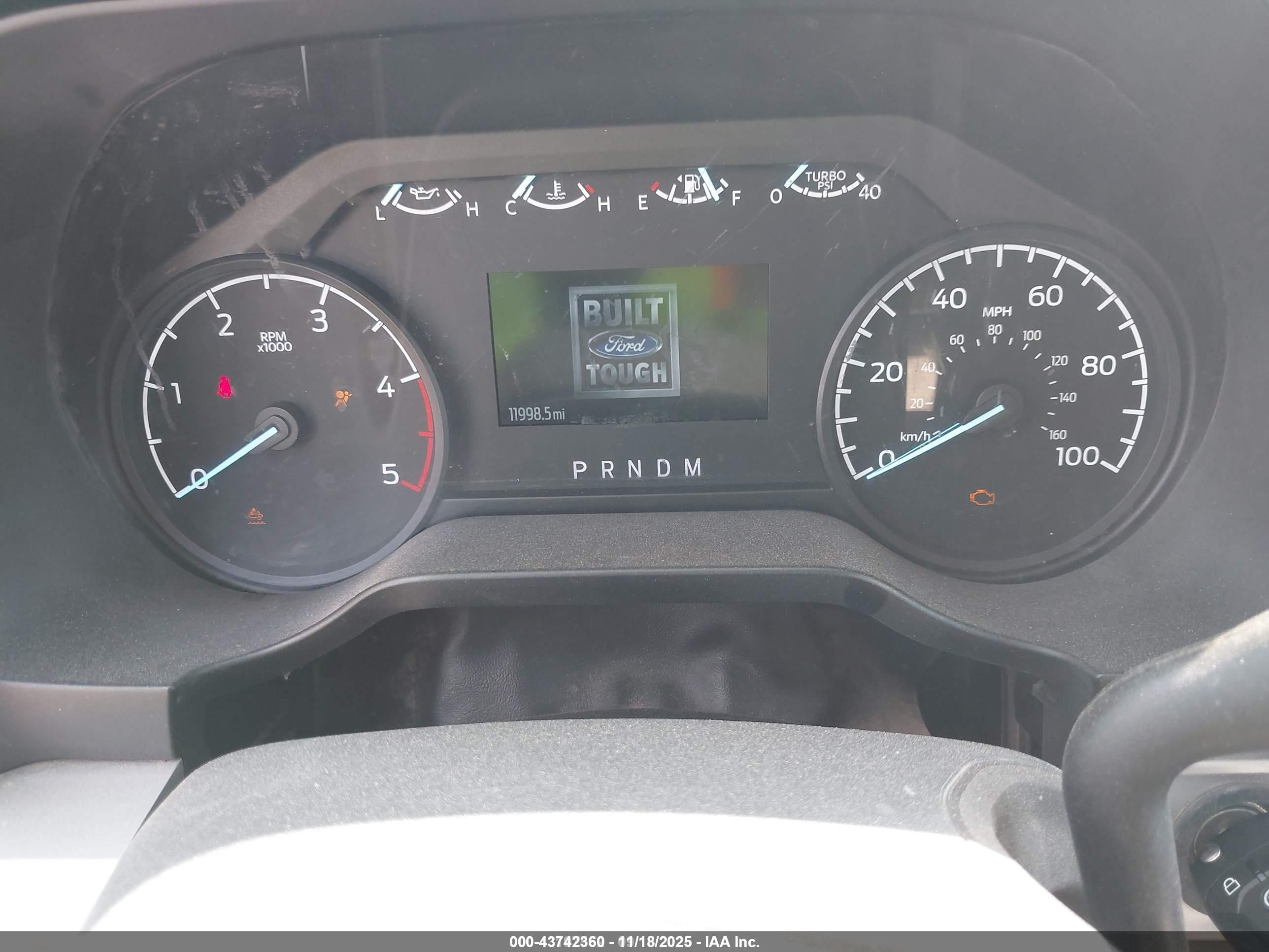 FORD F-550 image 6