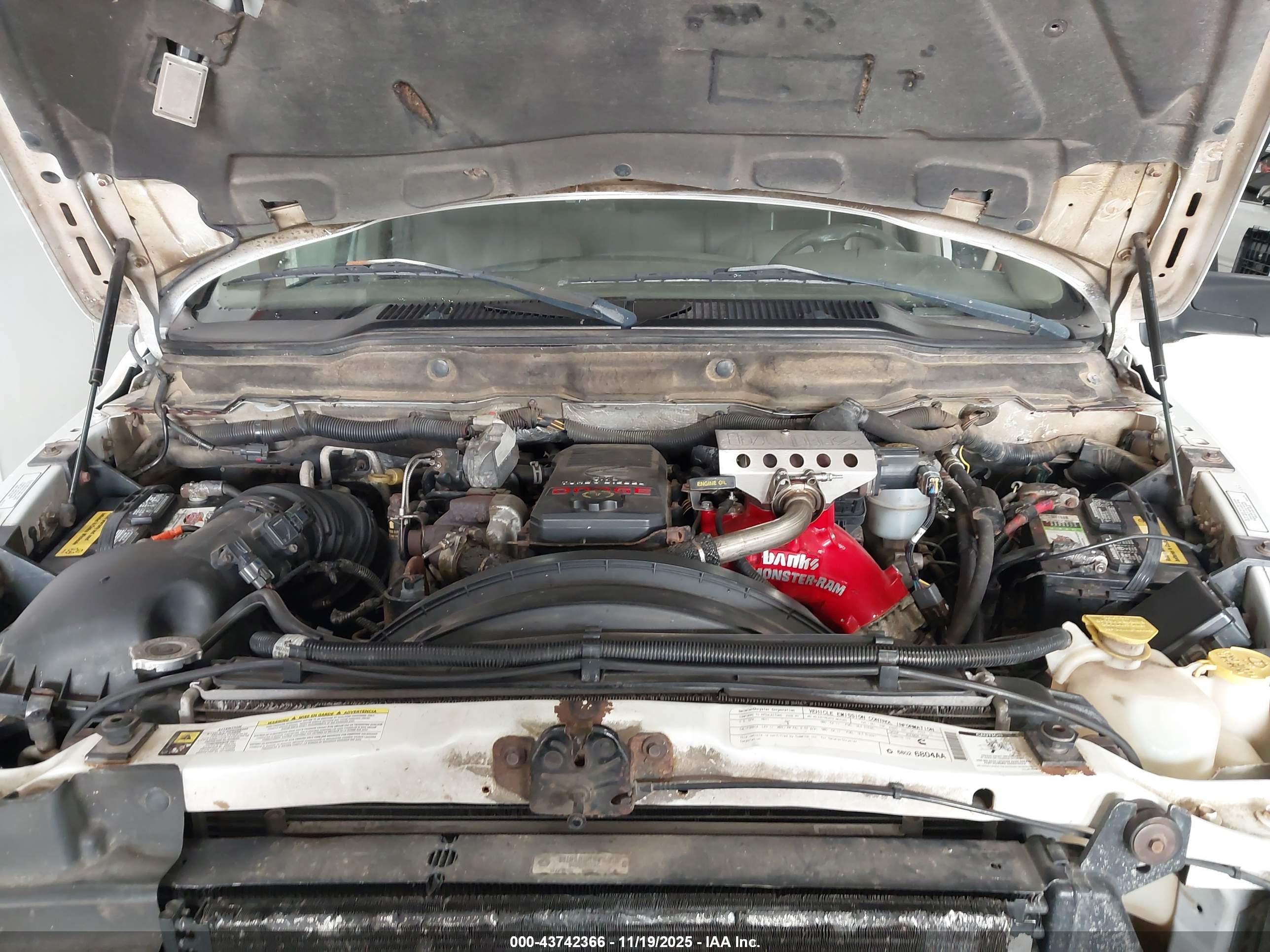 DODGE RAM image 10