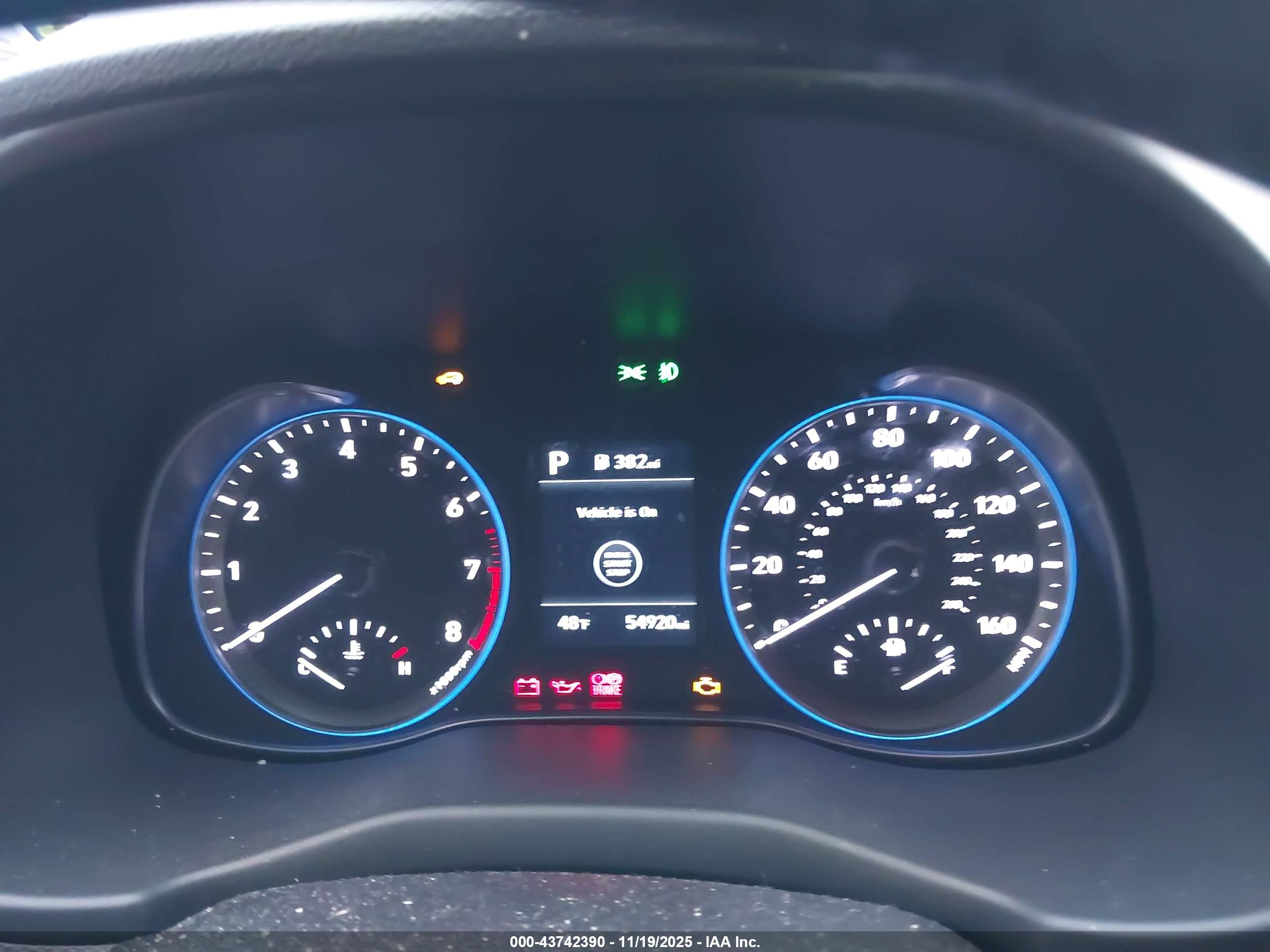 HYUNDAI KONA image 7