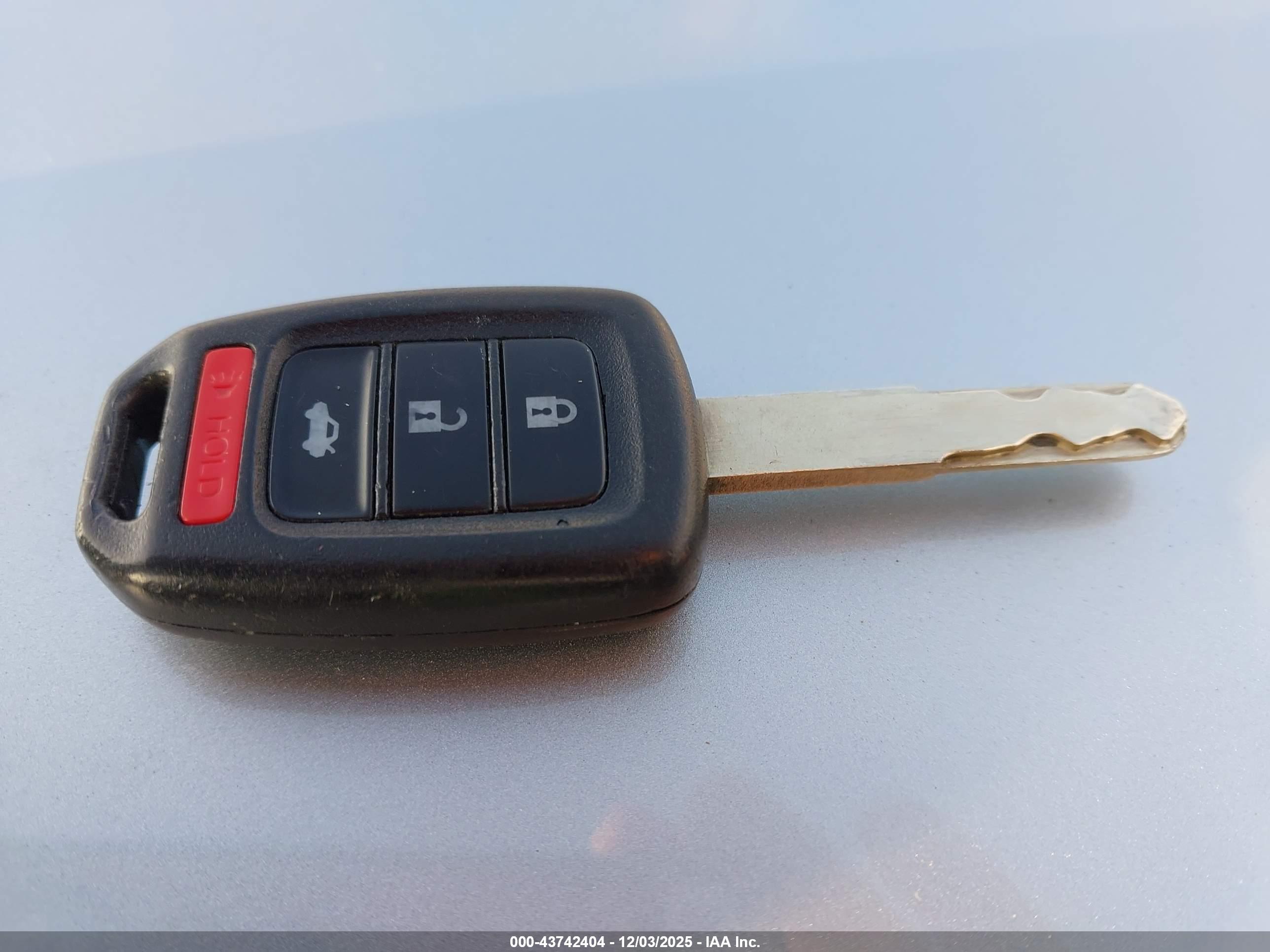 HONDA ACCORD image 11