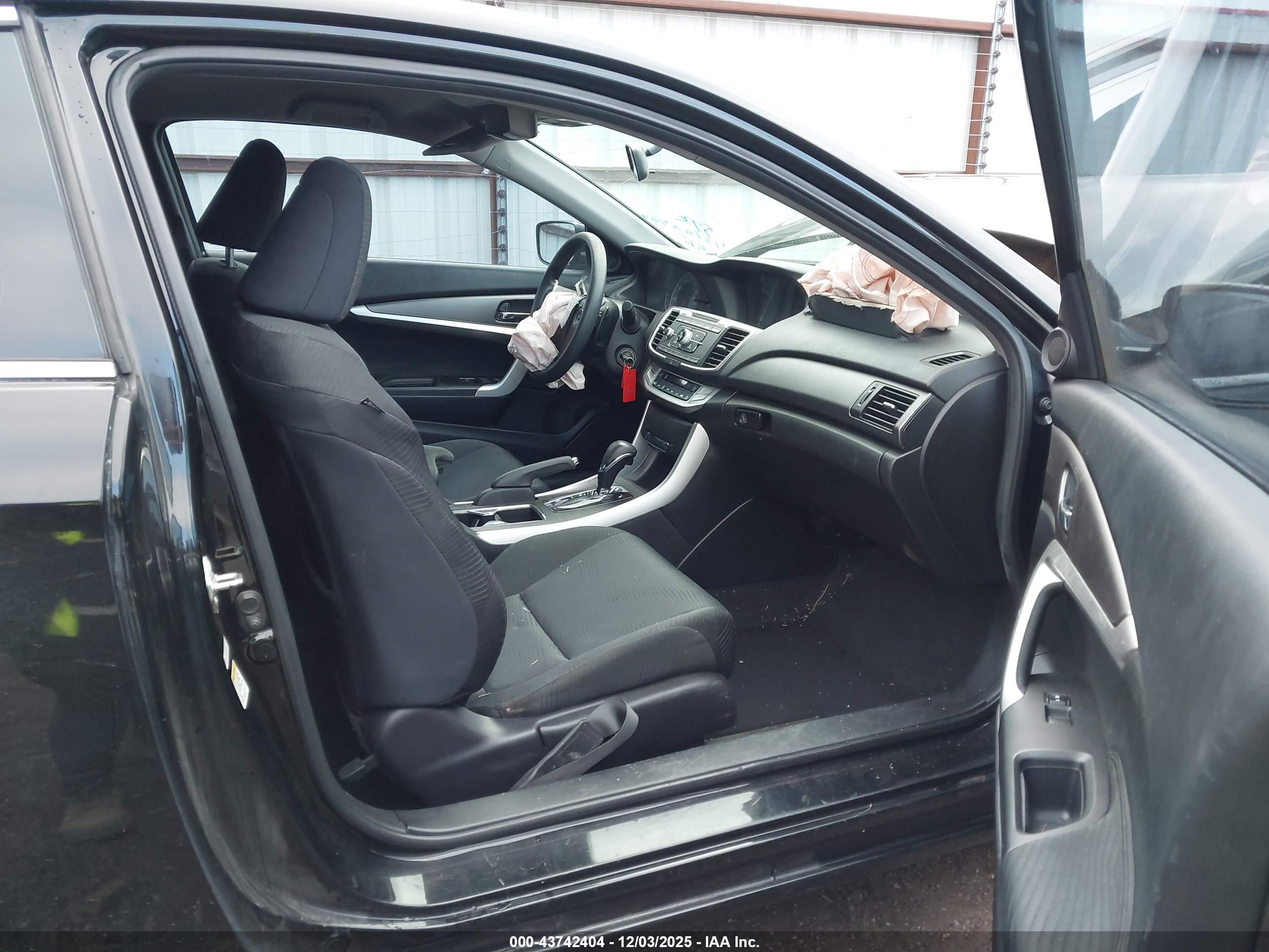 HONDA ACCORD image 5