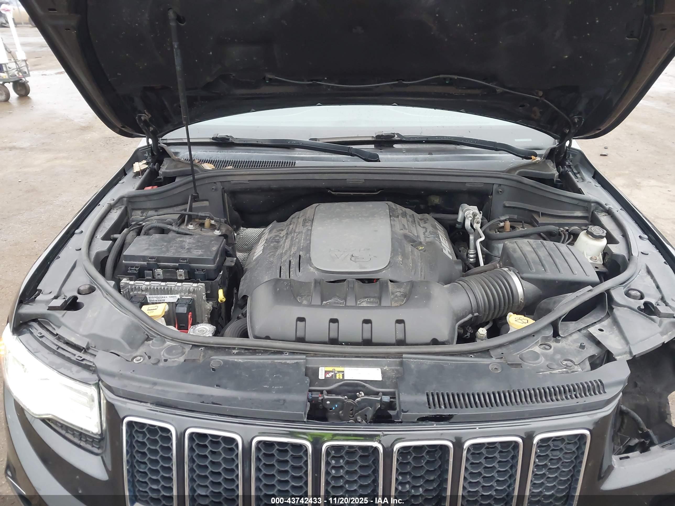JEEP GRAND image 10