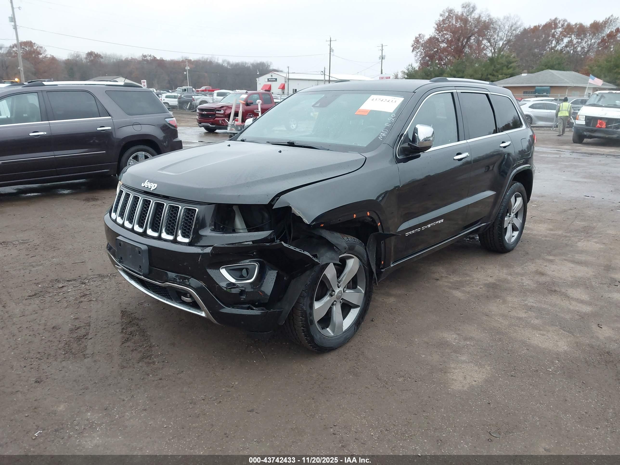 JEEP GRAND image 2