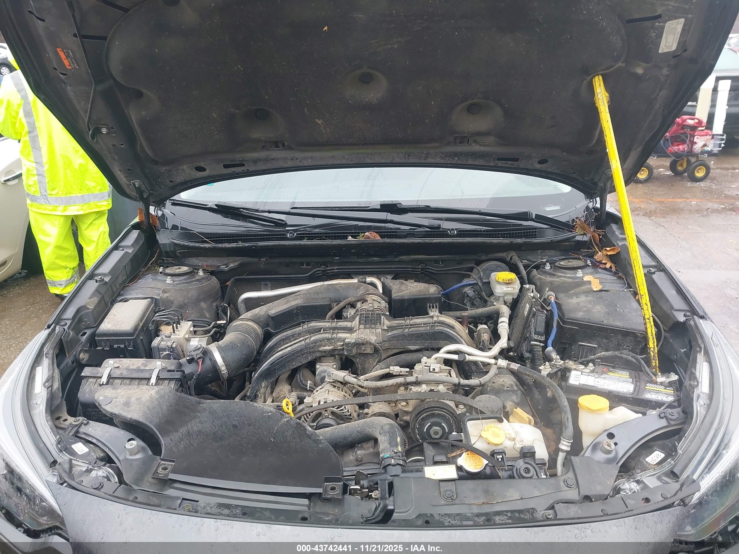 SUBARU LEGACY image 10