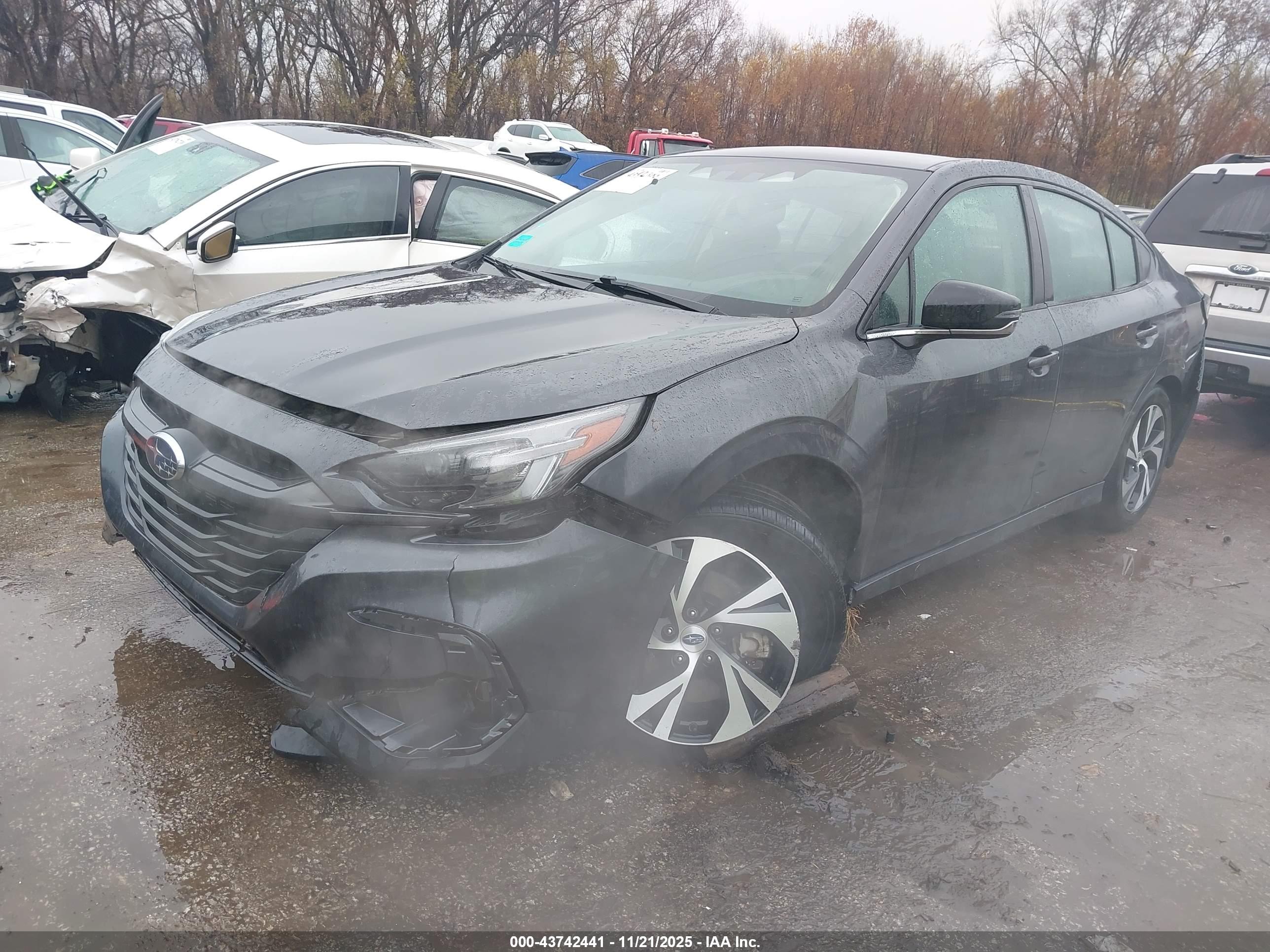 SUBARU LEGACY image 2