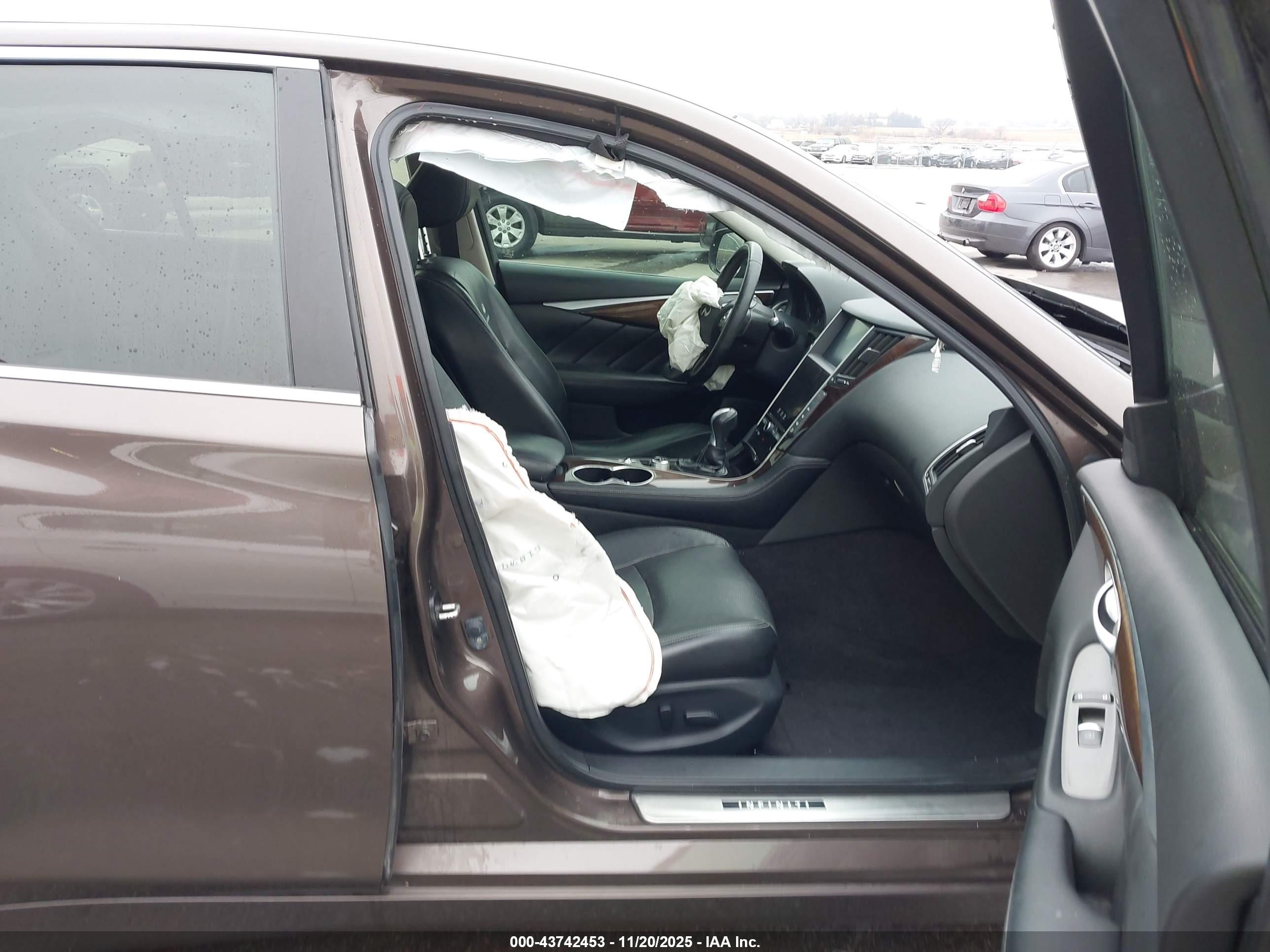 INFINITI Q50 image 5