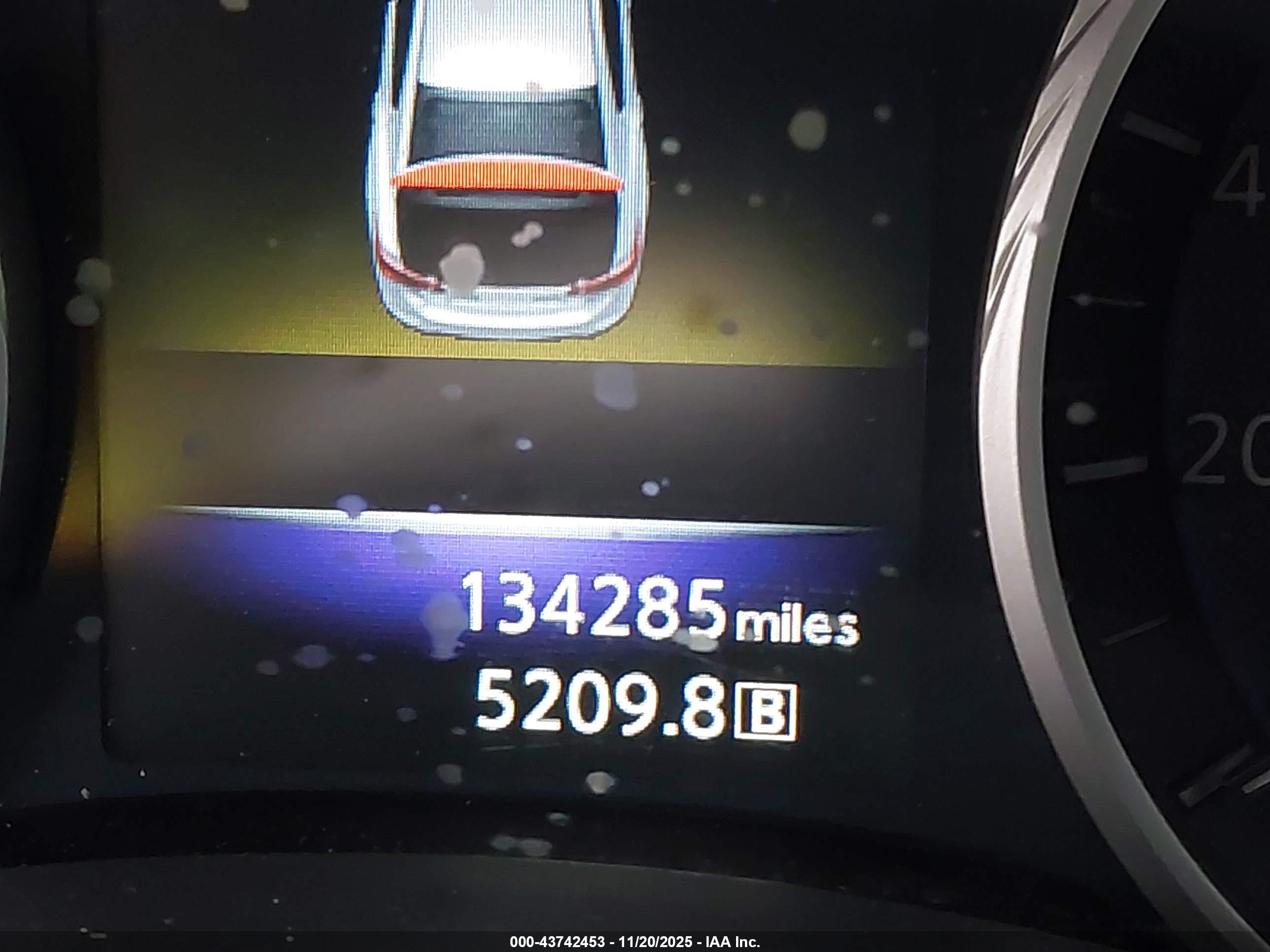 INFINITI Q50 image 7