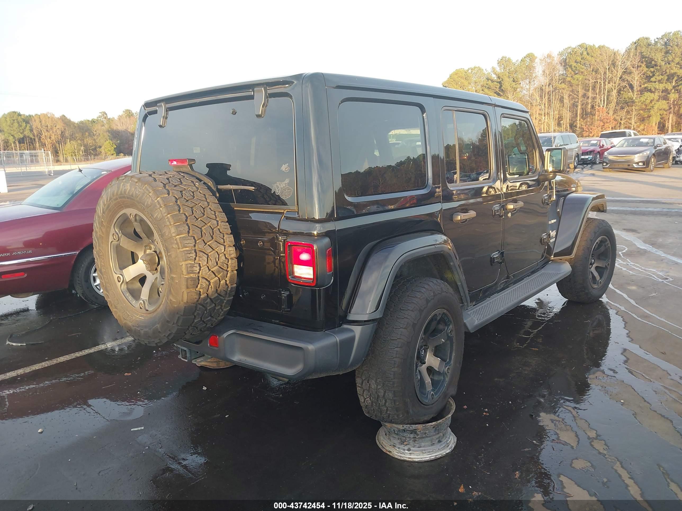 JEEP WRANGLER image 4