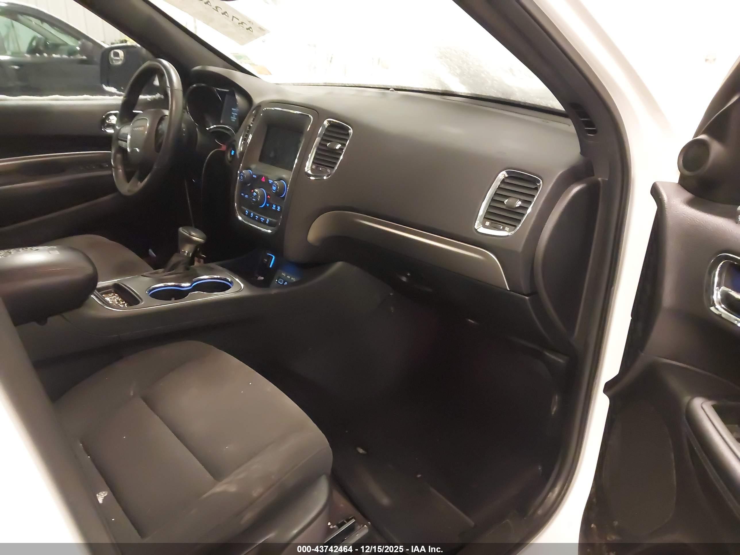 DODGE DURANGO image 5