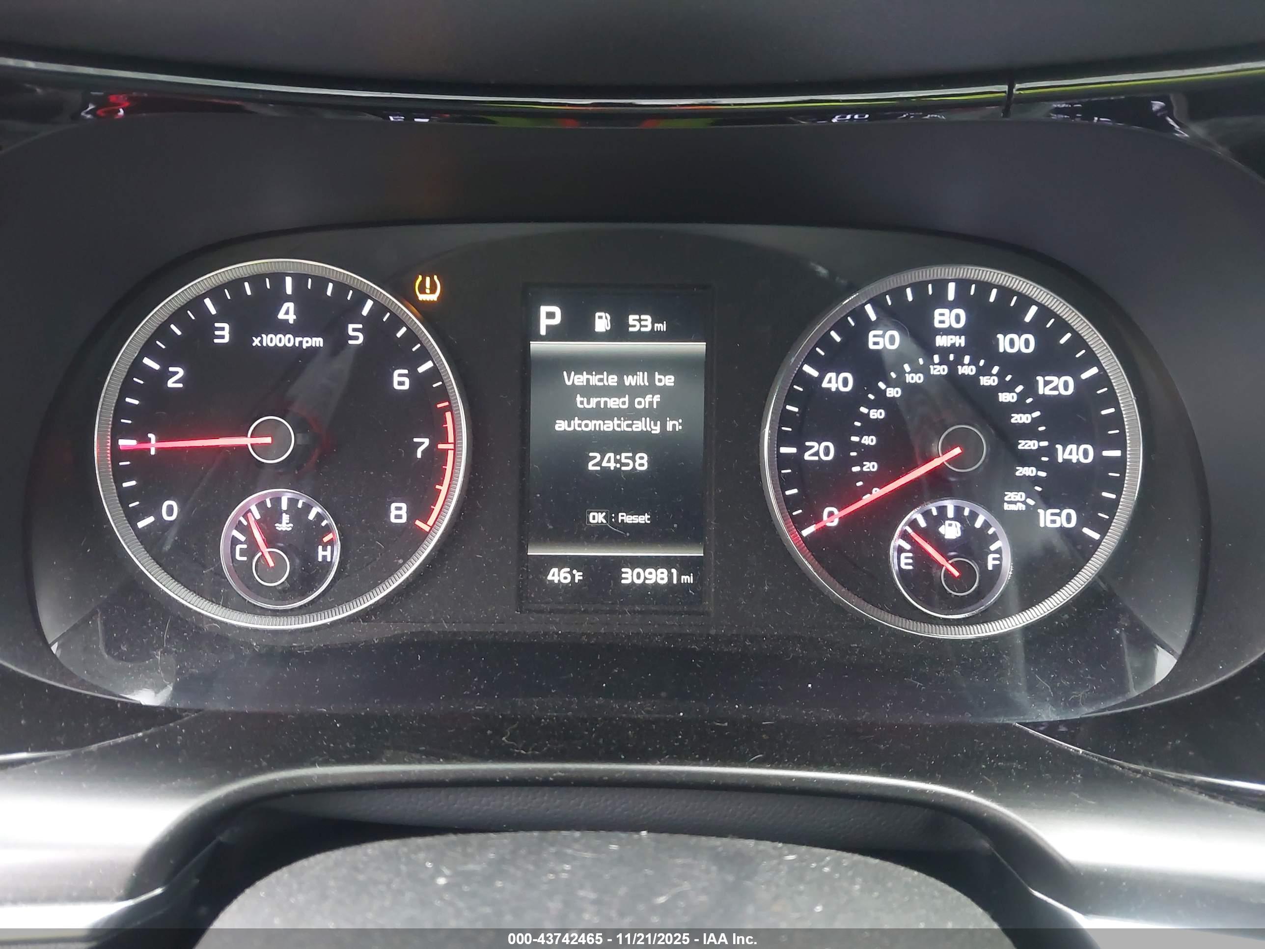 KIA K5 image 7