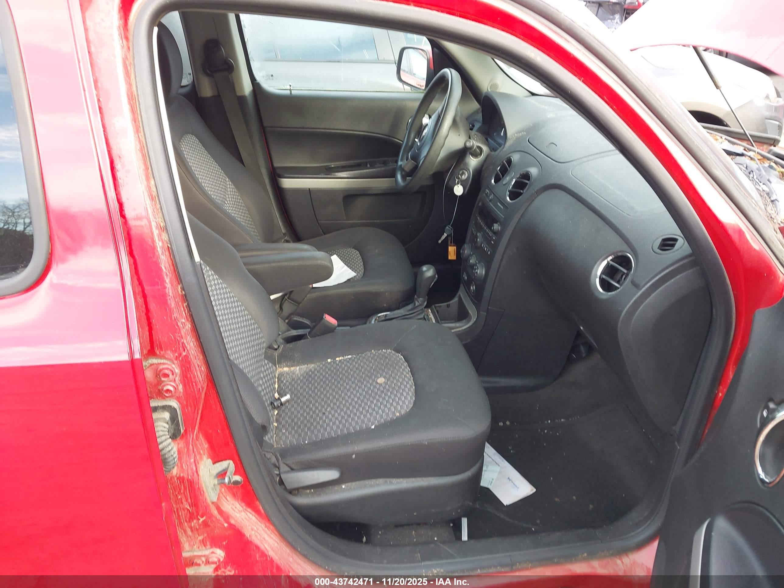 CHEVROLET HHR image 5