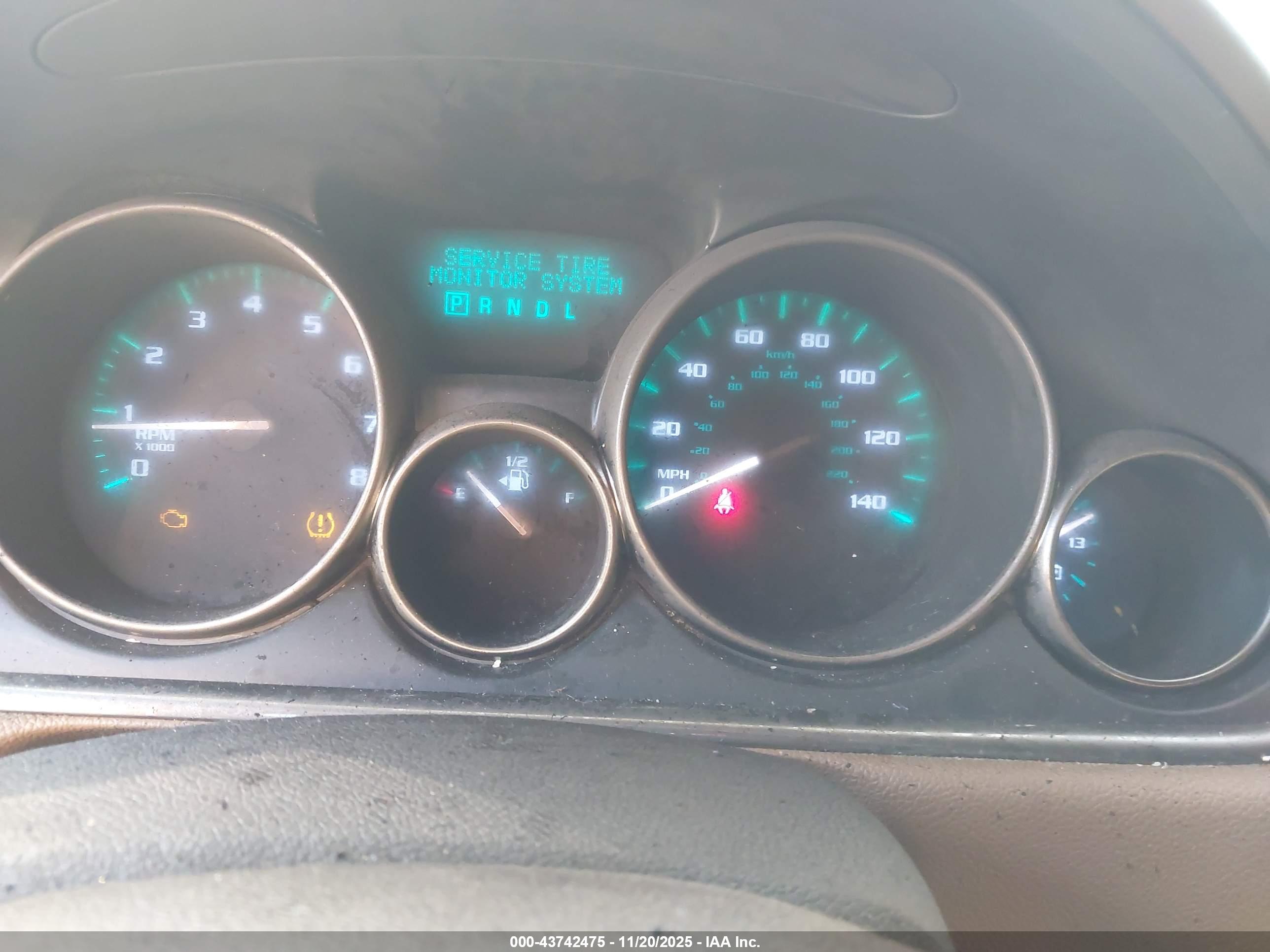 BUICK ENCLAVE image 7