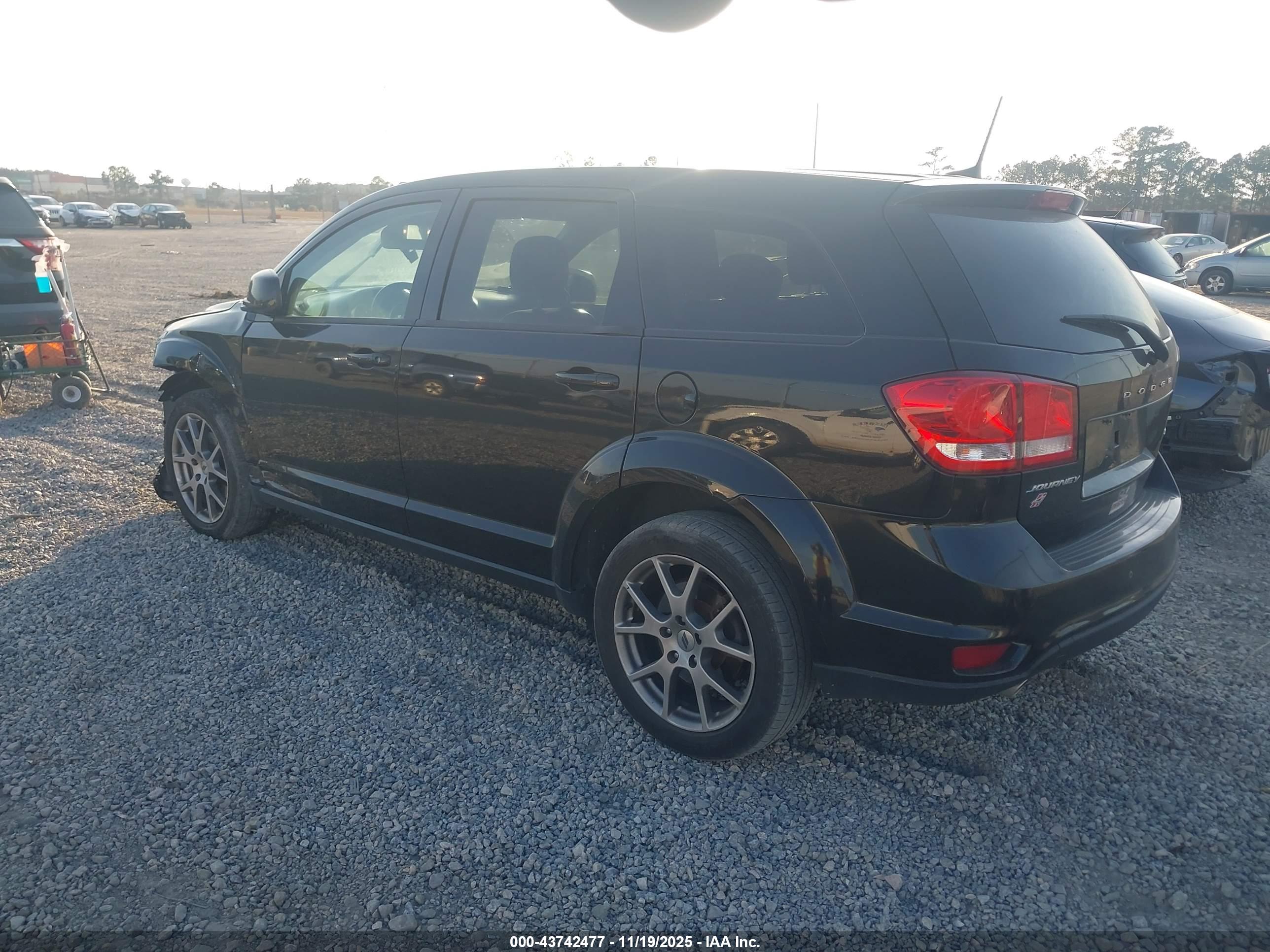DODGE JOURNEY image 3