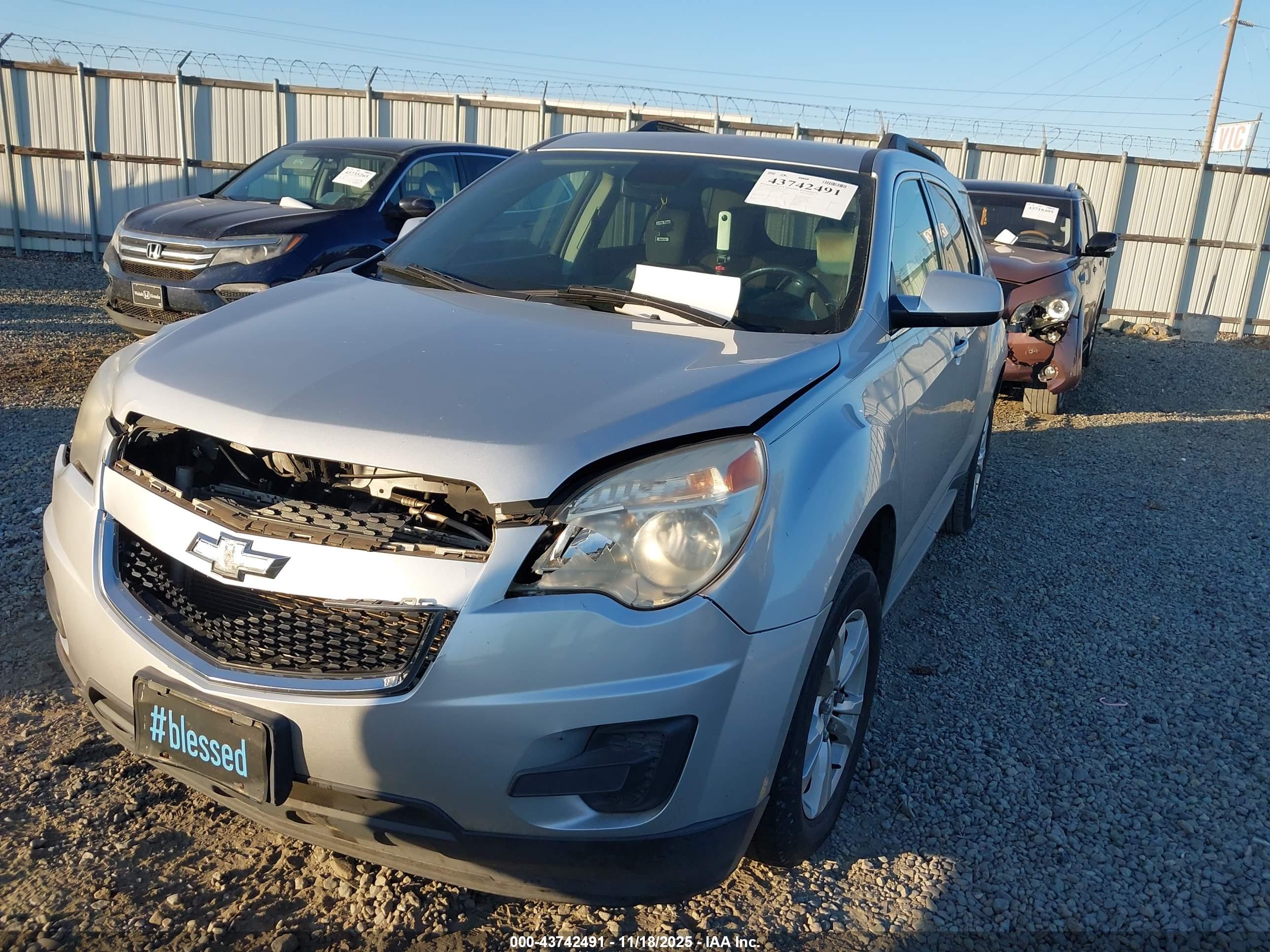 CHEVROLET EQUINOX image 6