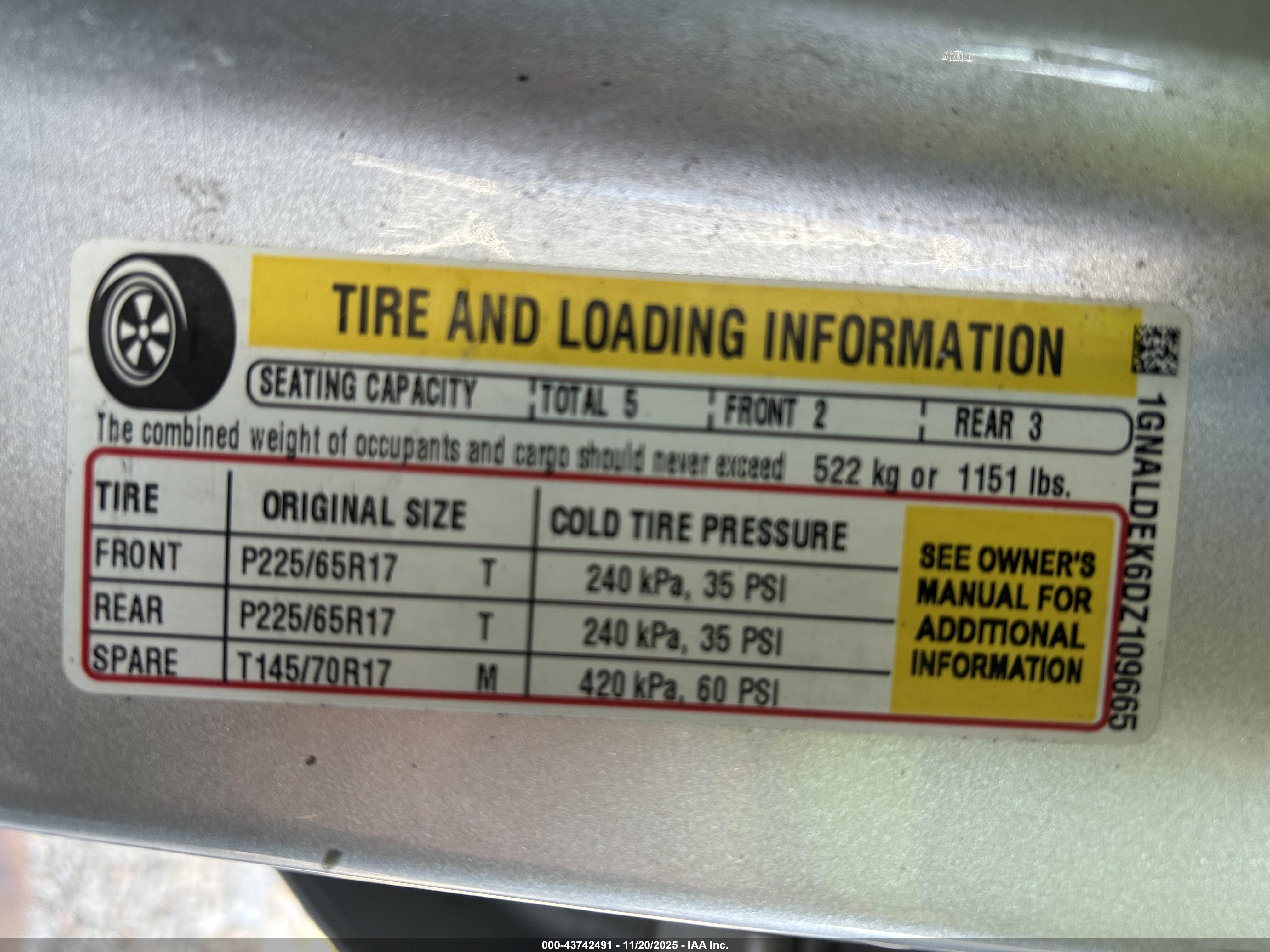 CHEVROLET EQUINOX image 9