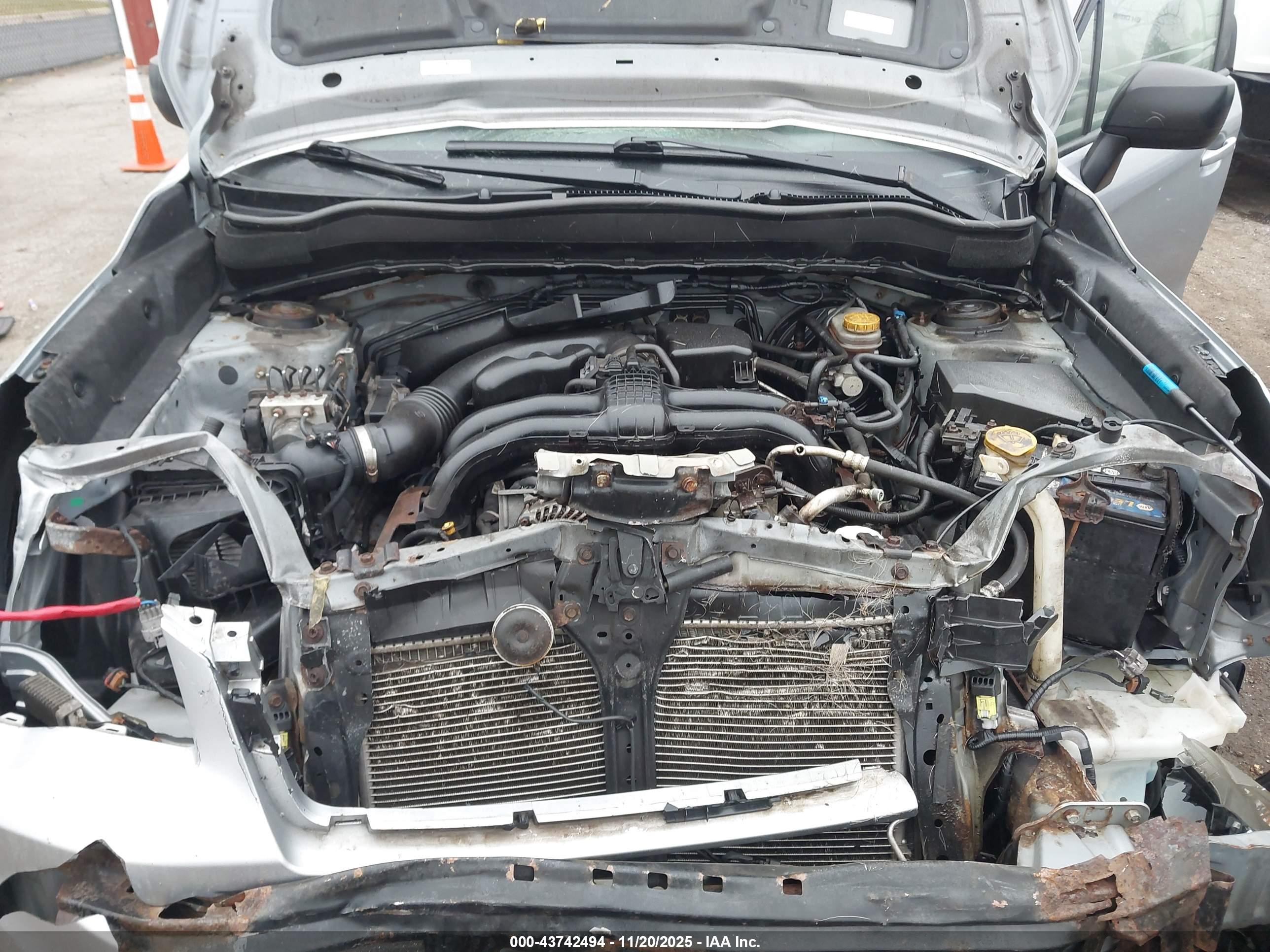SUBARU FORESTER image 10