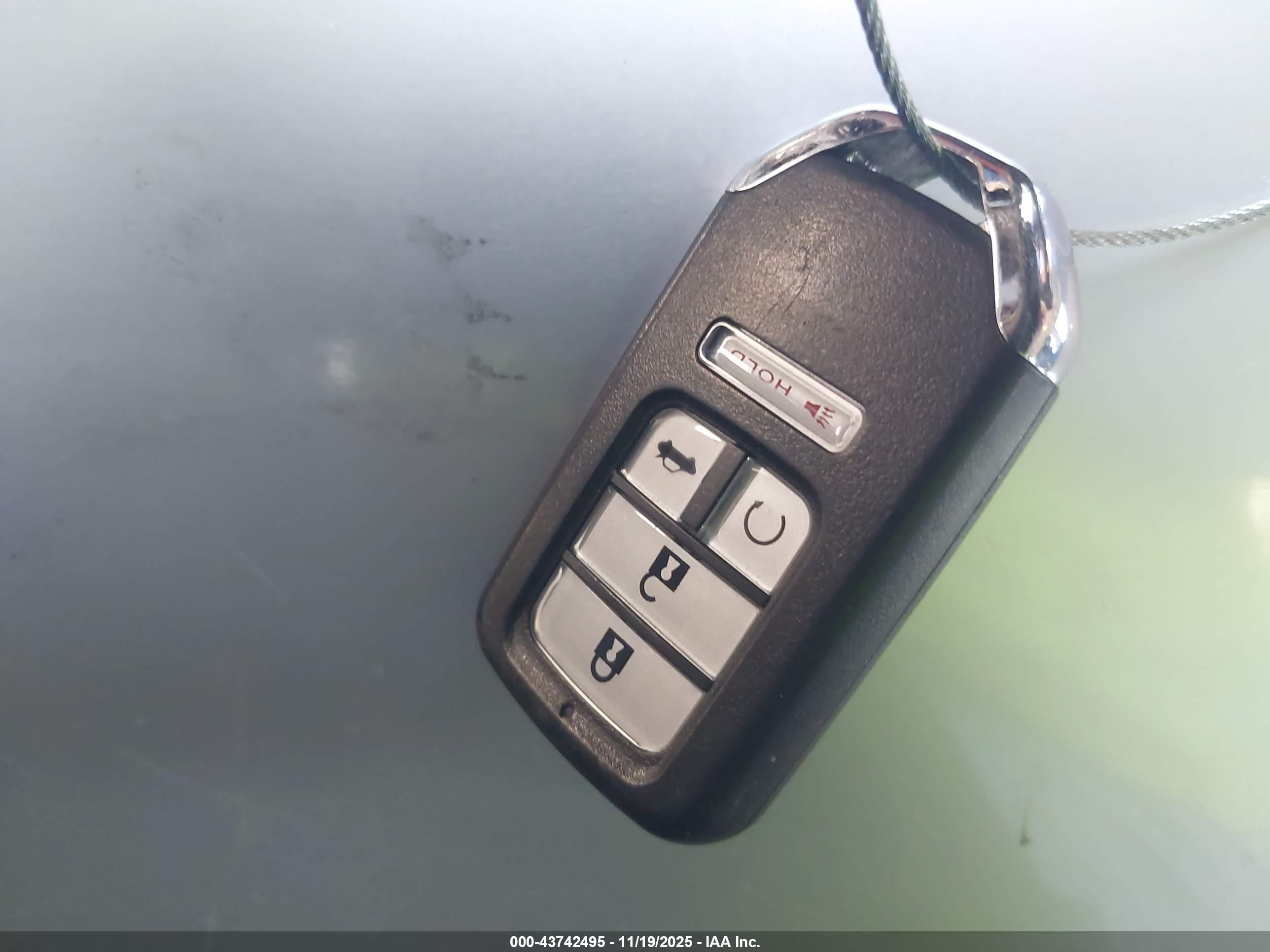 HONDA ACCORD image 11