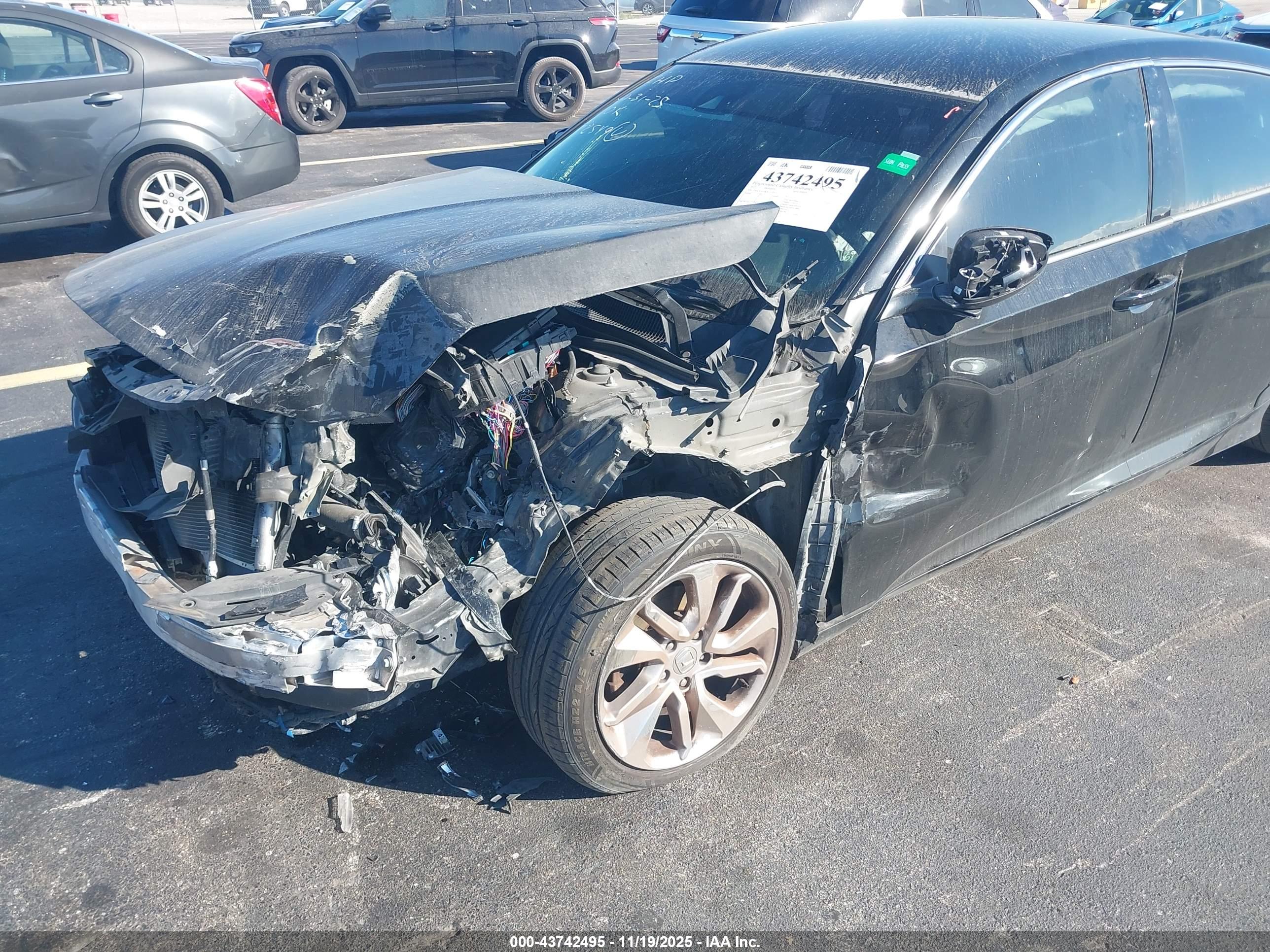 HONDA ACCORD image 6