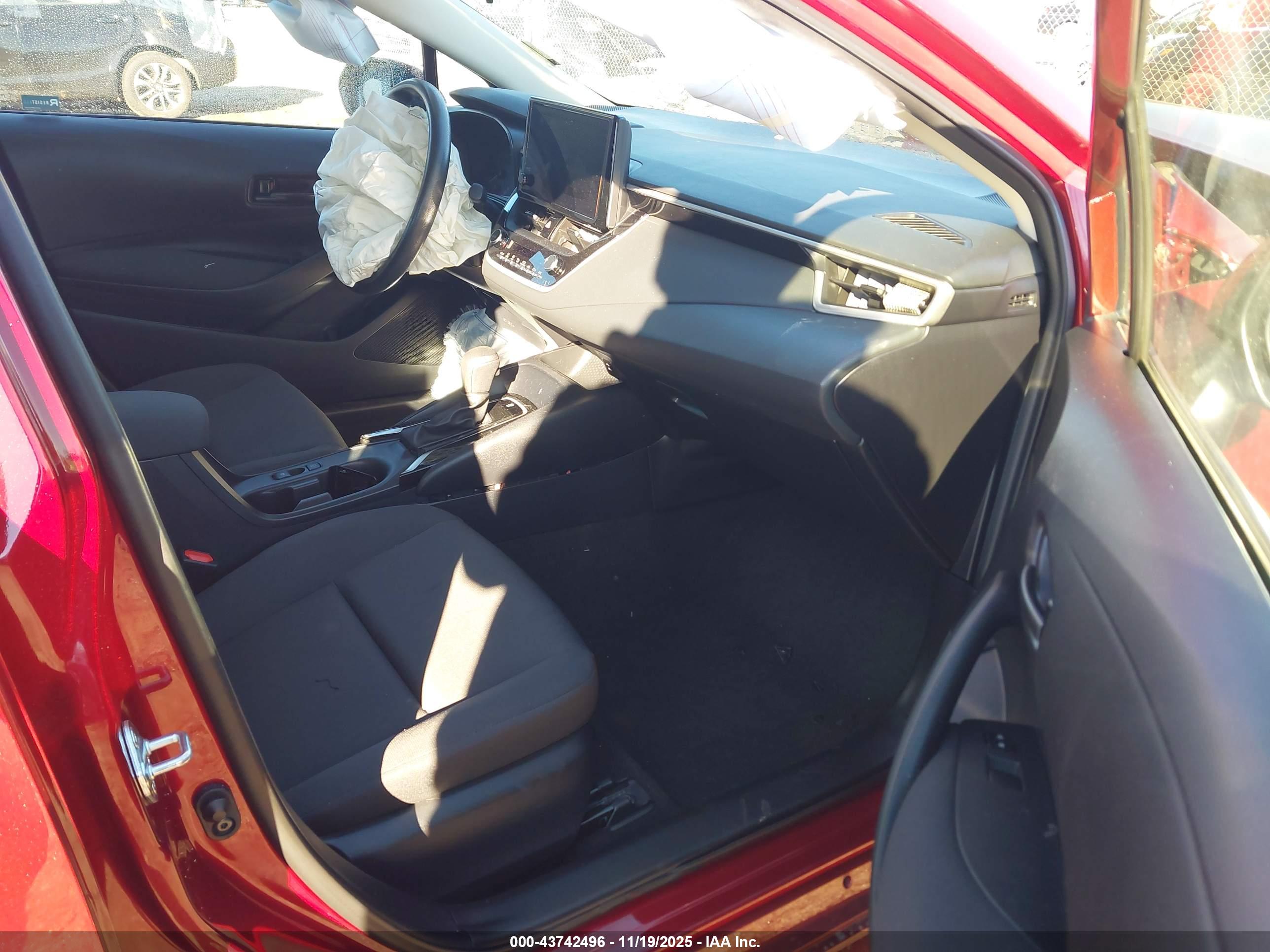 TOYOTA COROLLA image 5