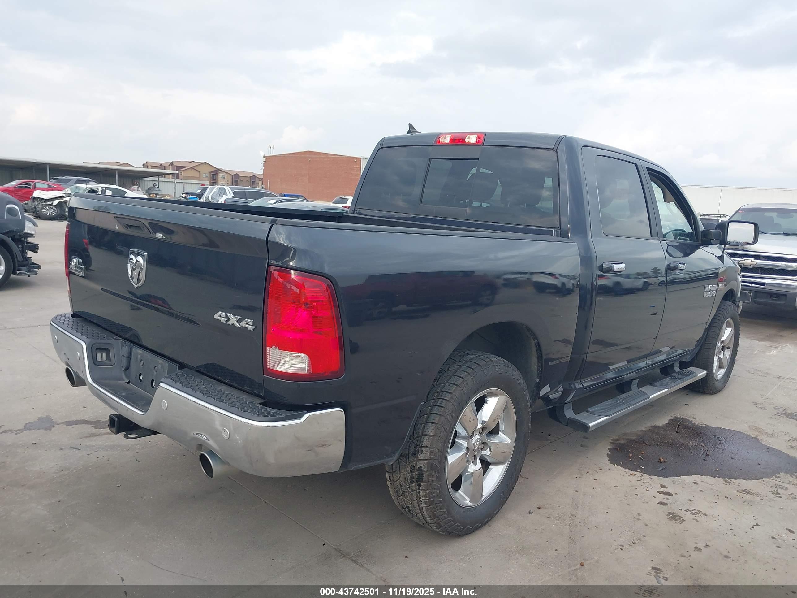 RAM 1500 image 4