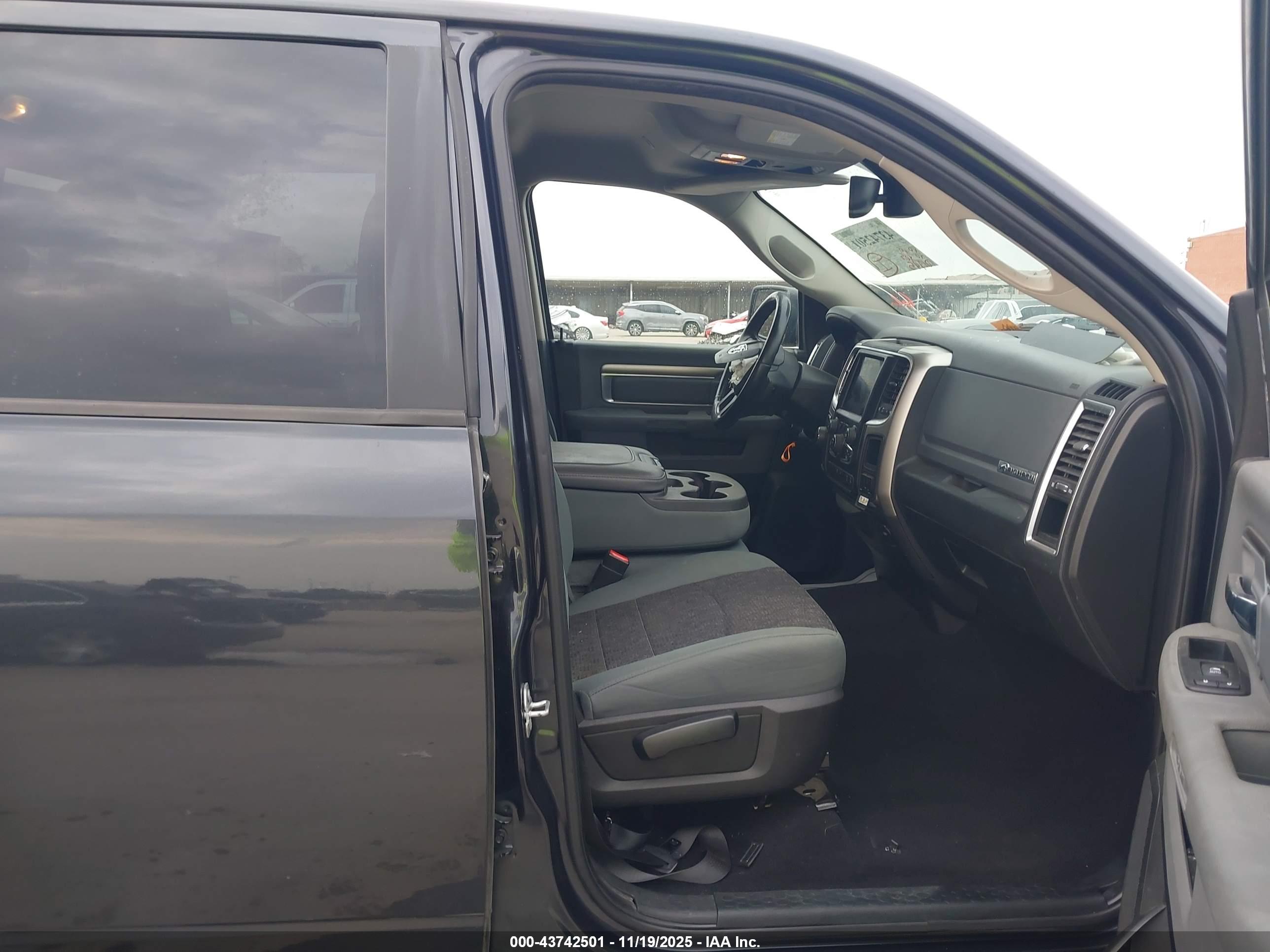 RAM 1500 image 5