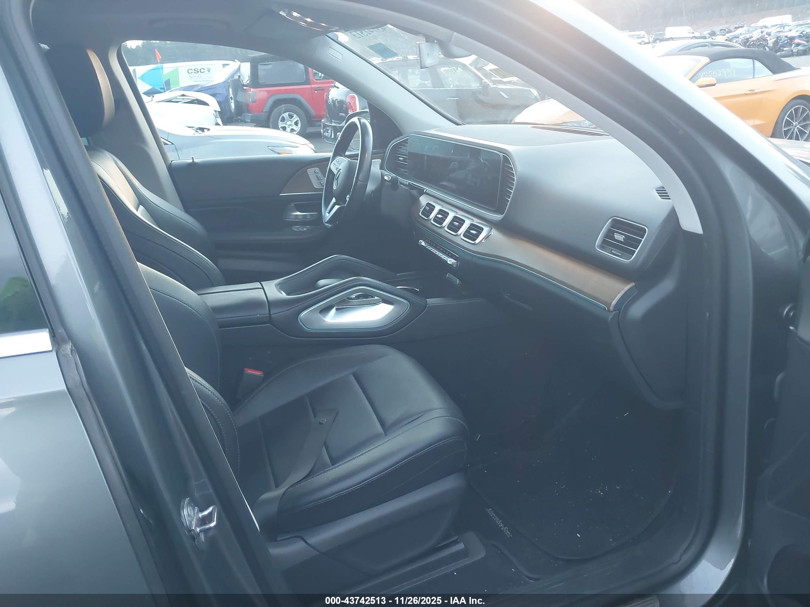 MERCEDES-BENZ GLE image 5