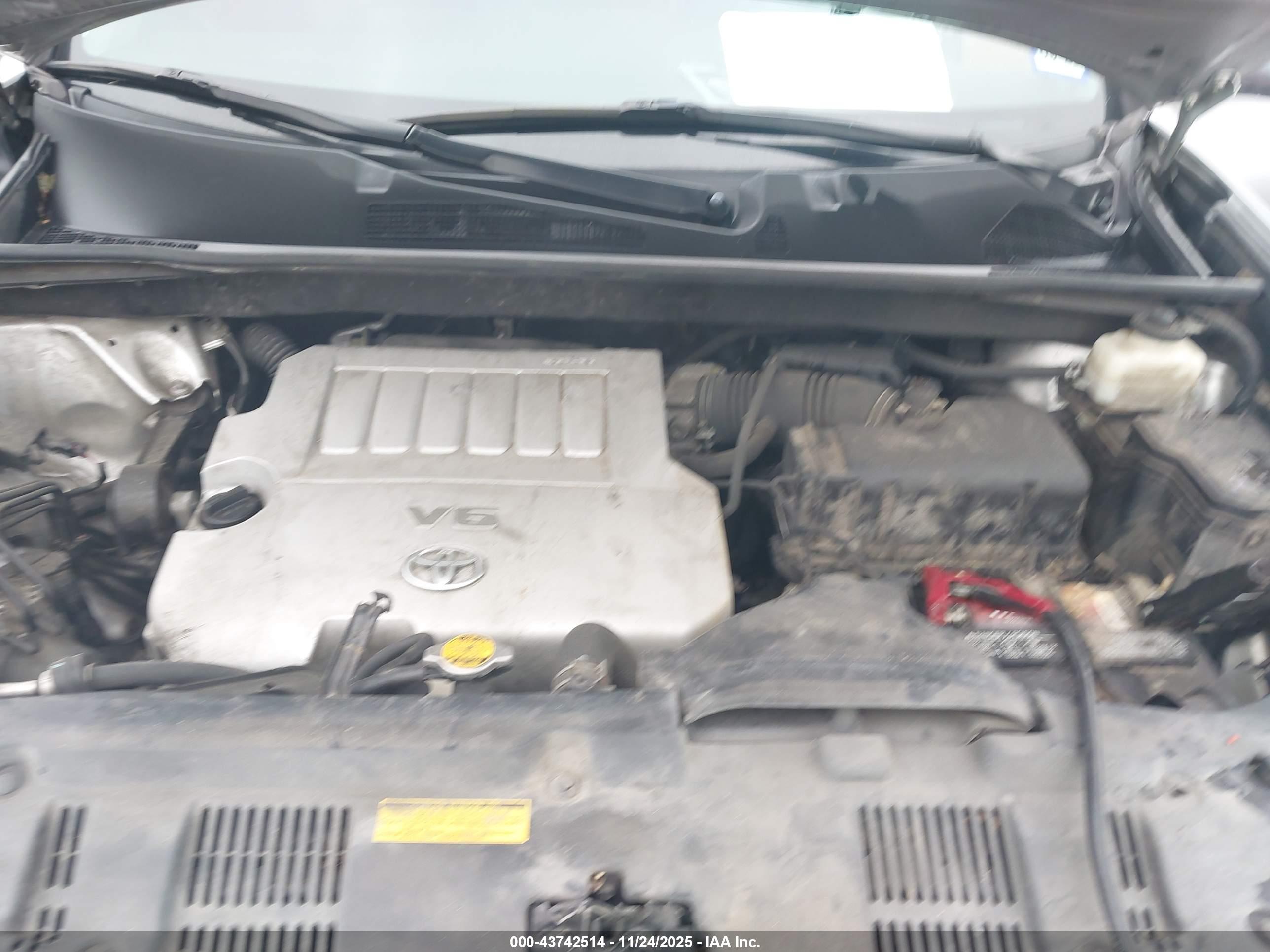 TOYOTA HIGHLANDER image 10