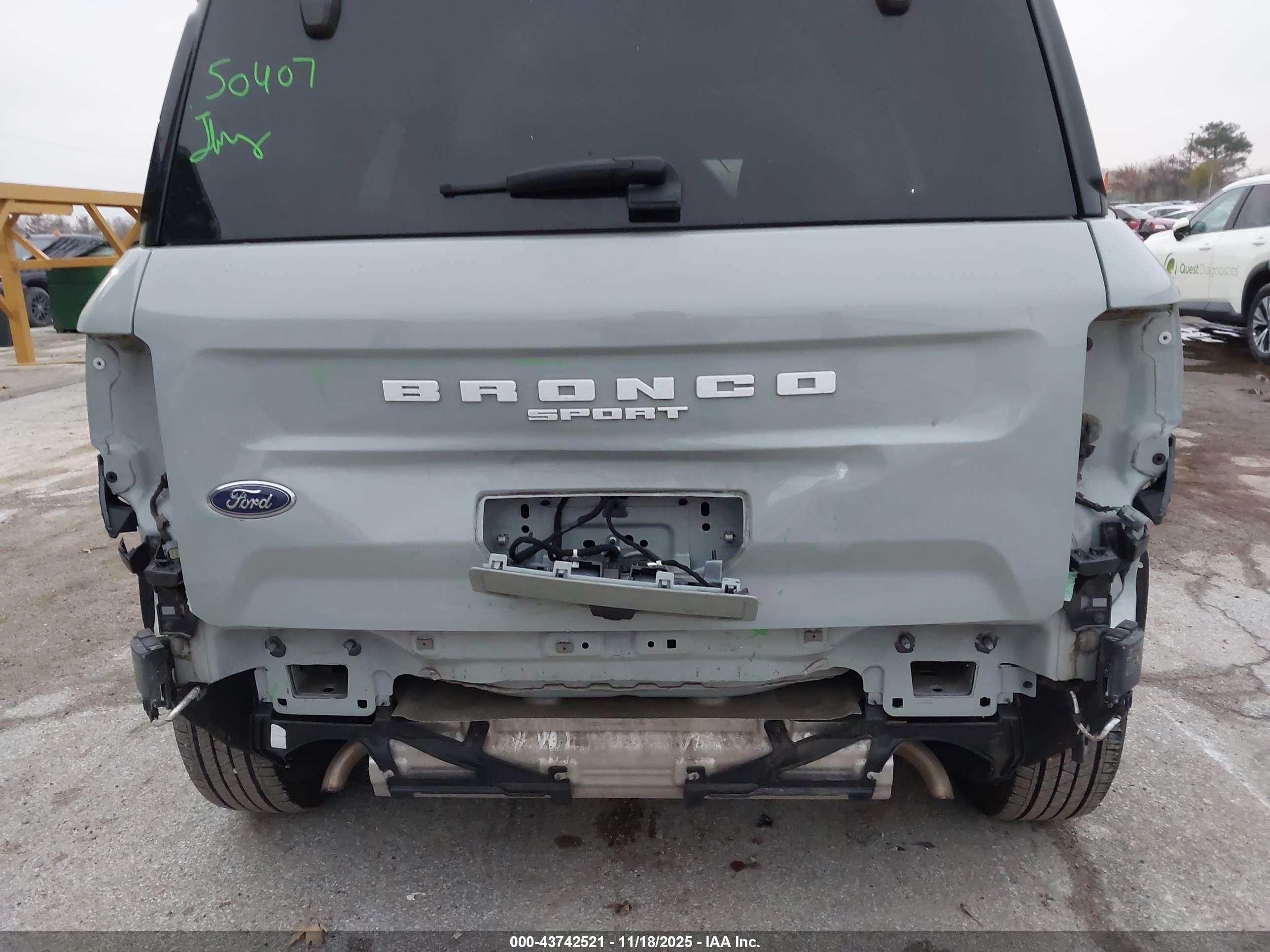 FORD BRONCO image 6