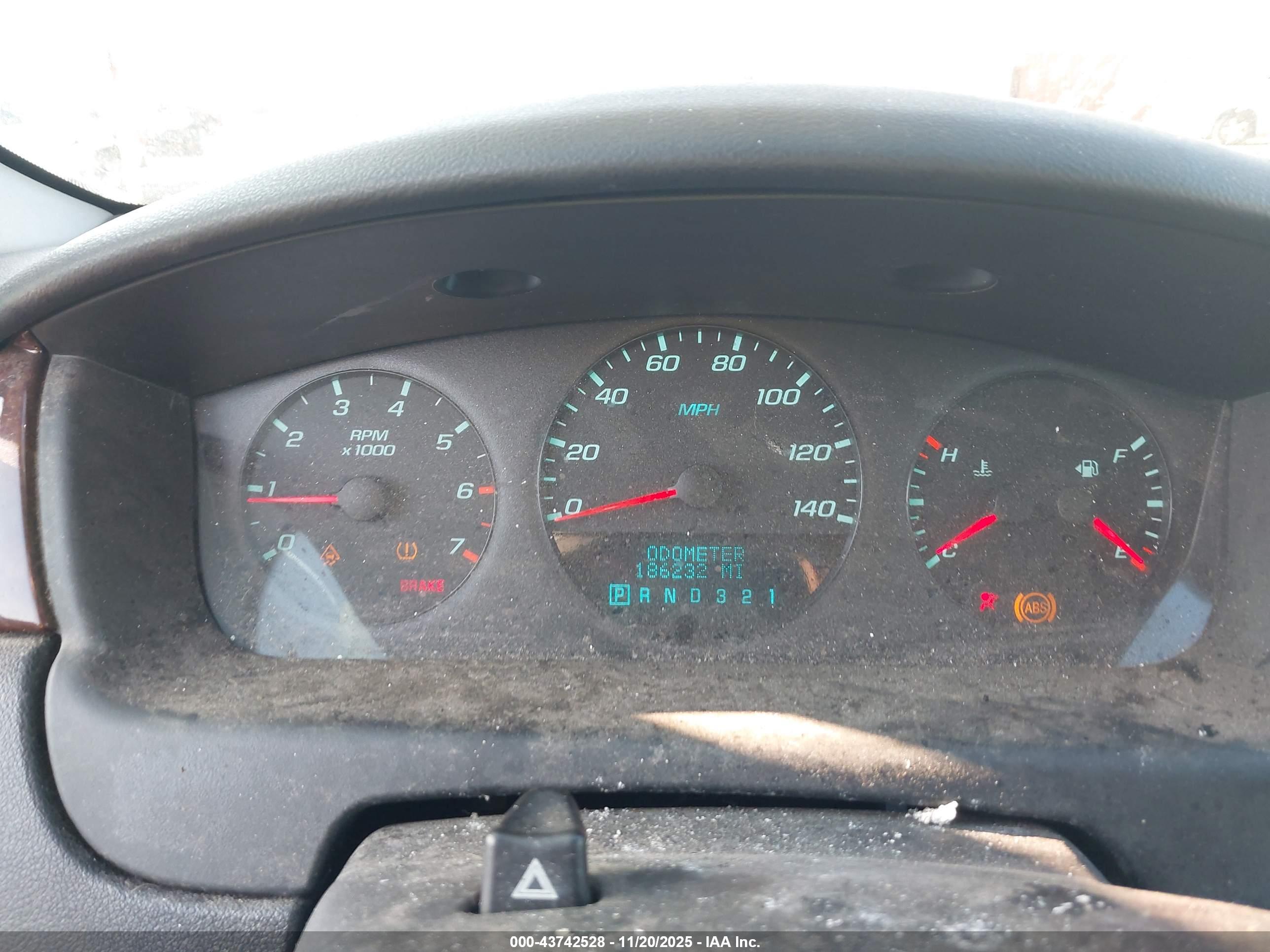 CHEVROLET IMPALA image 7