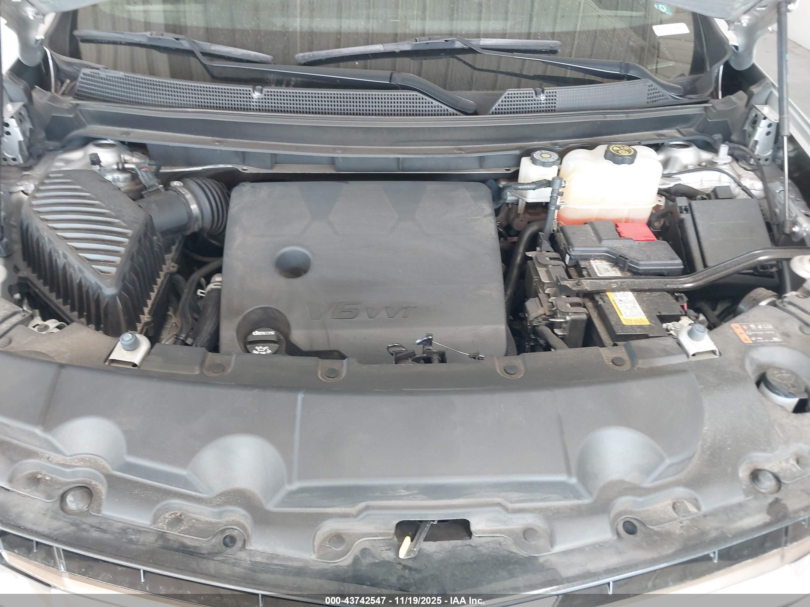 CHEVROLET TRAVERSE image 10