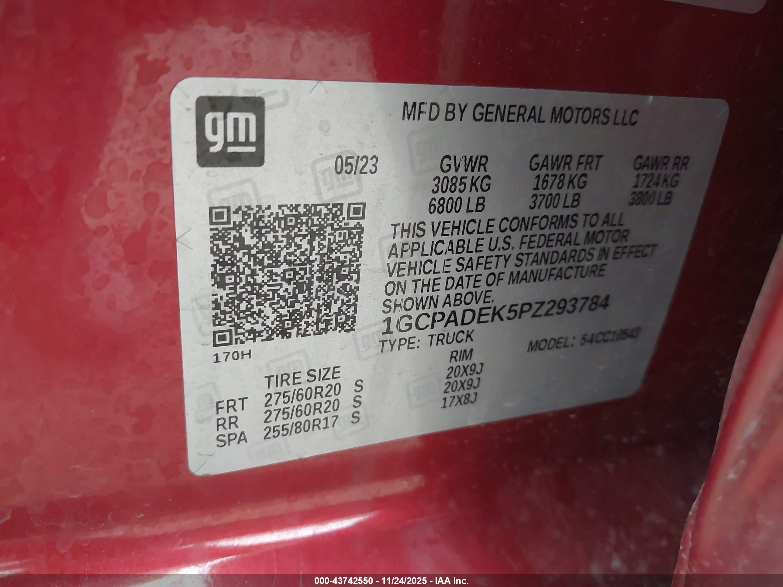 CHEVROLET SILVERADO image 9