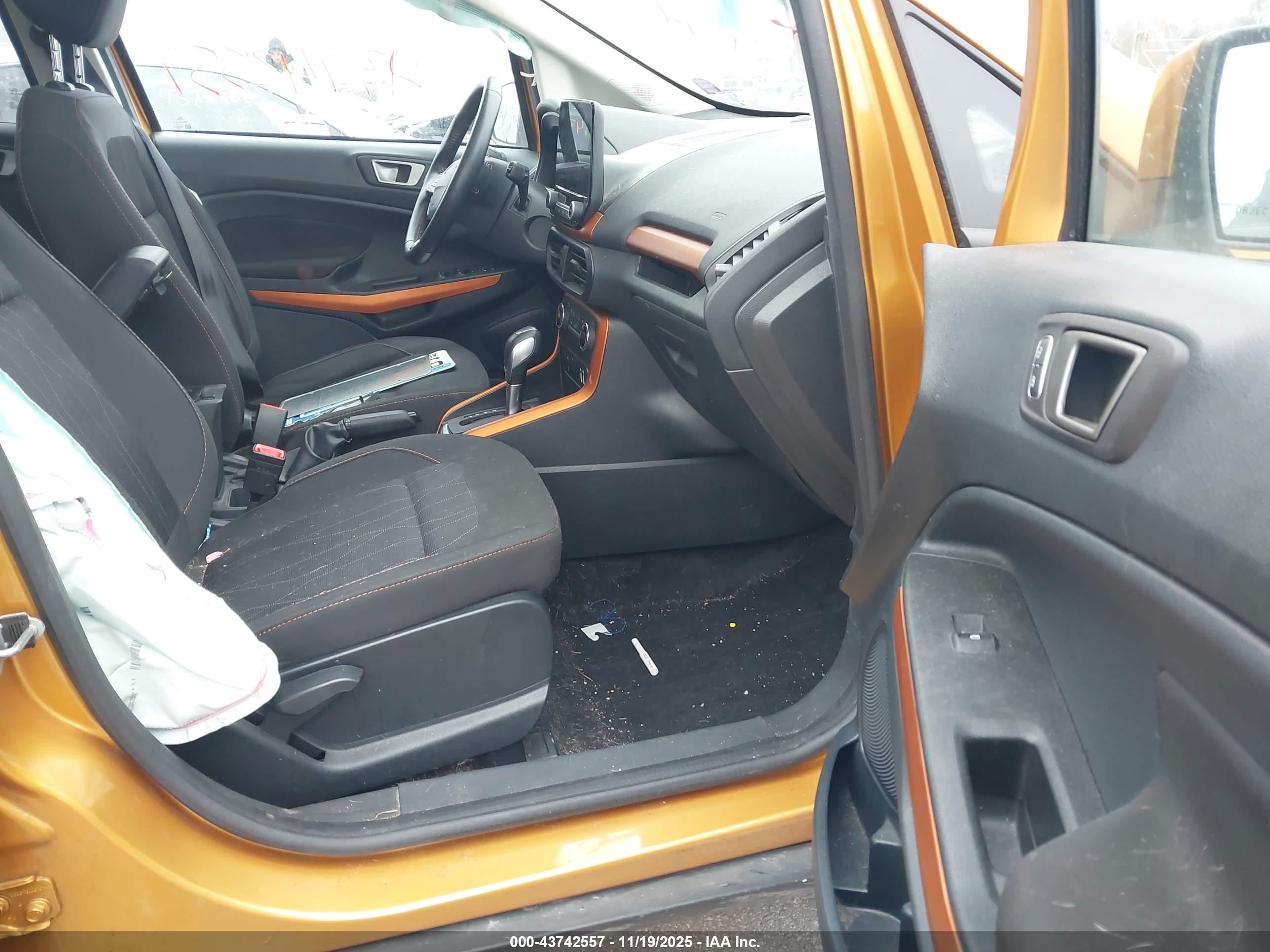 FORD ECOSPORT image 5