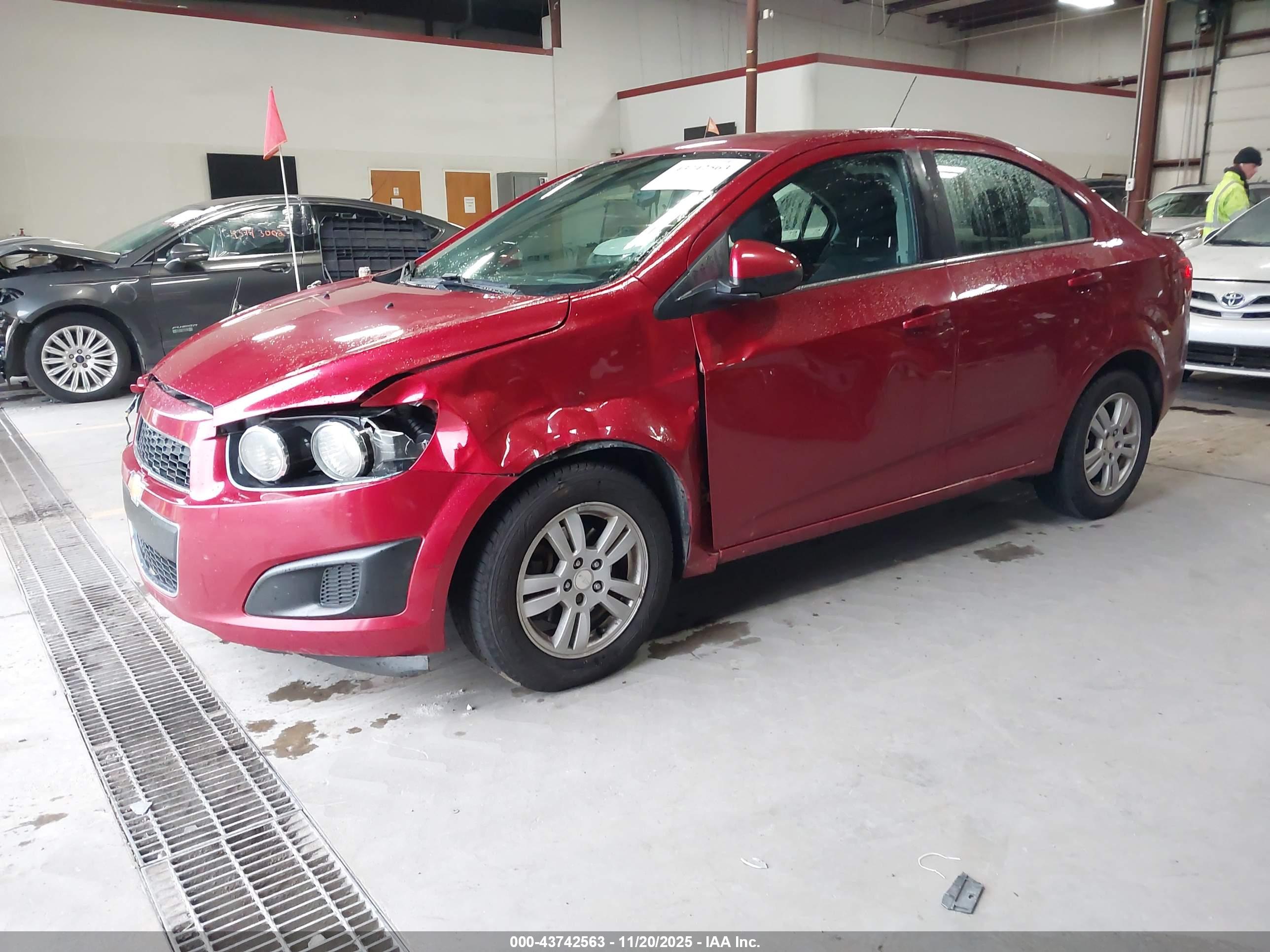 CHEVROLET SONIC image 2