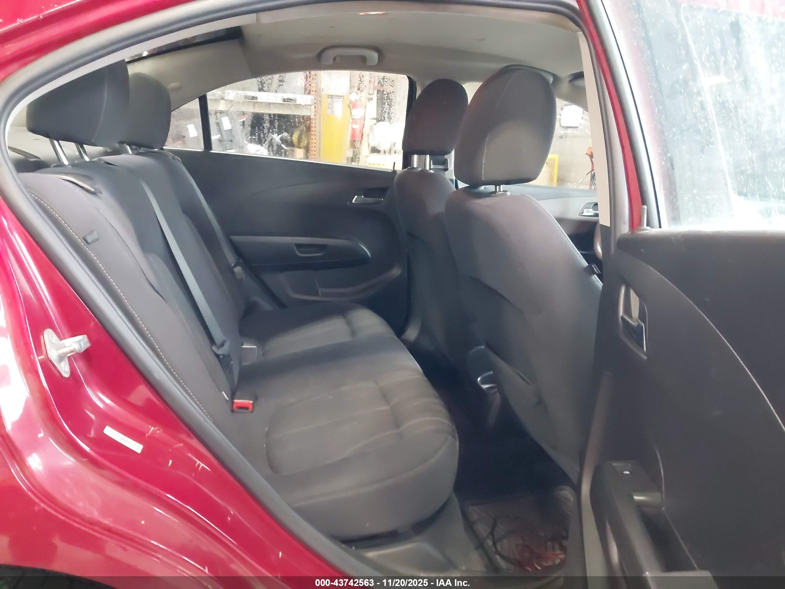 CHEVROLET SONIC image 8