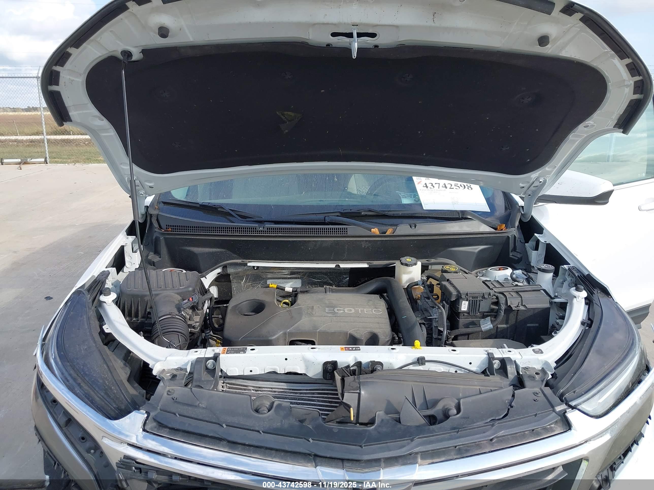 CHEVROLET EQUINOX image 10