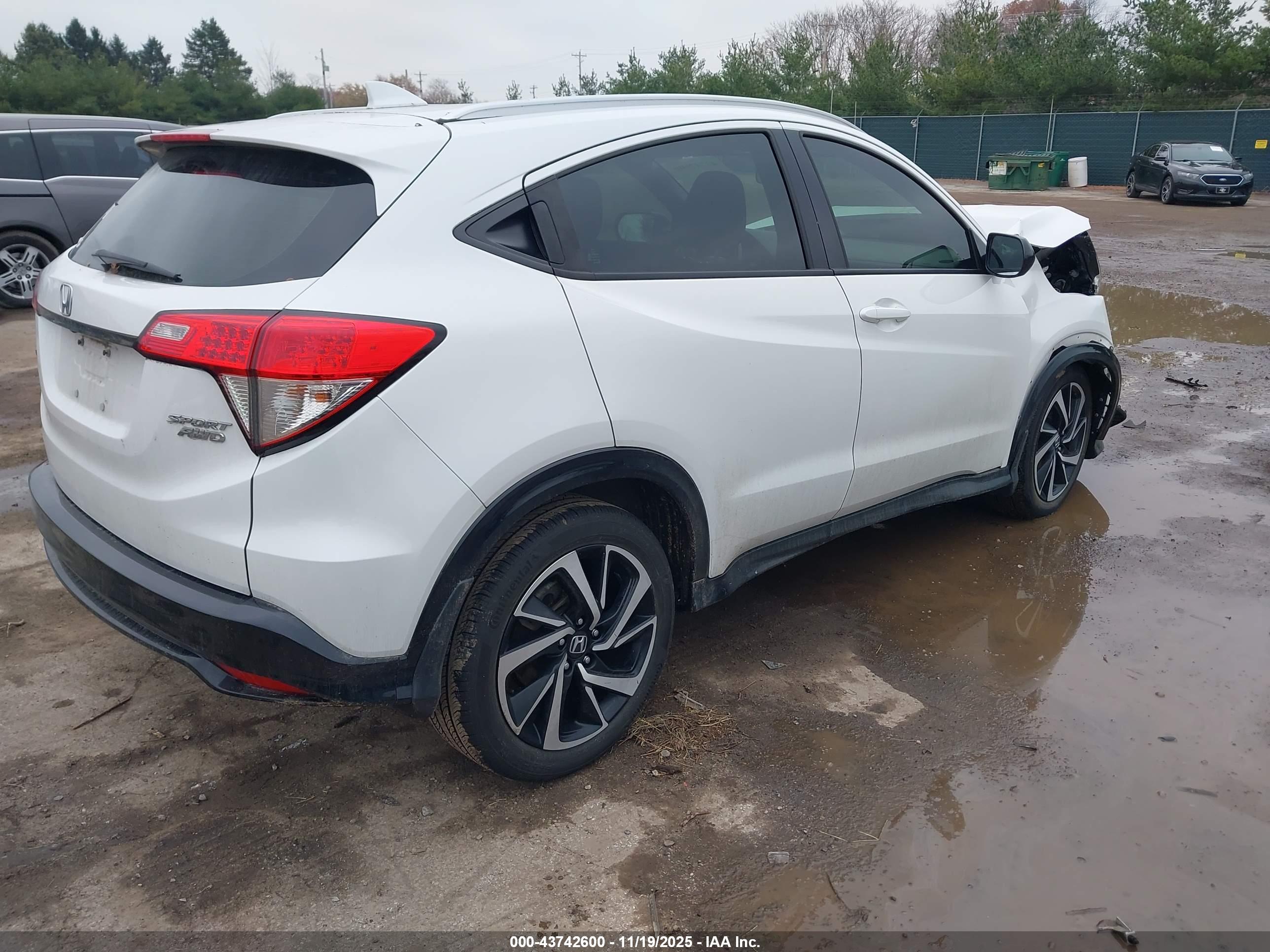 HONDA HR-V image 4