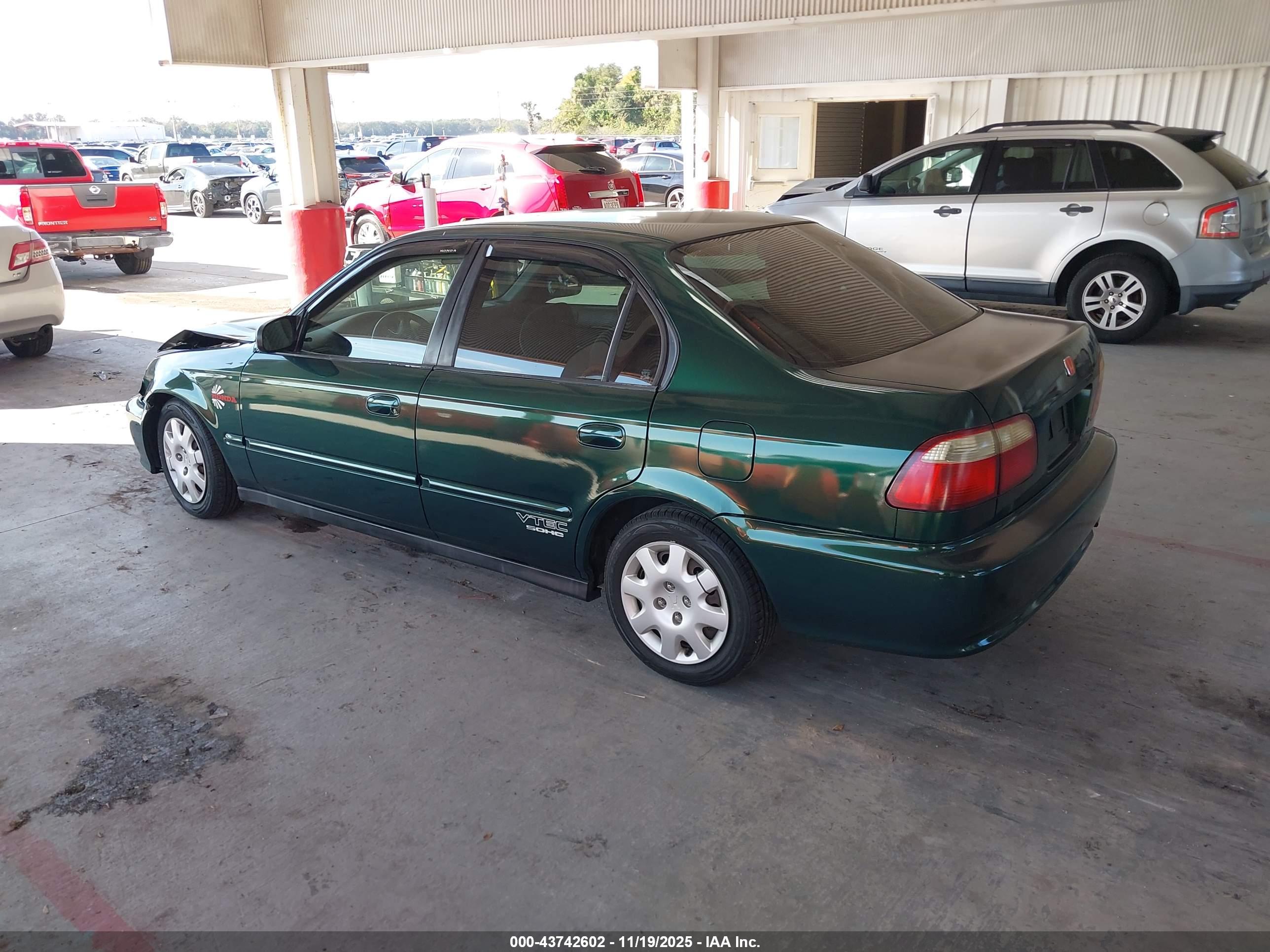 HONDA CIVIC image 3