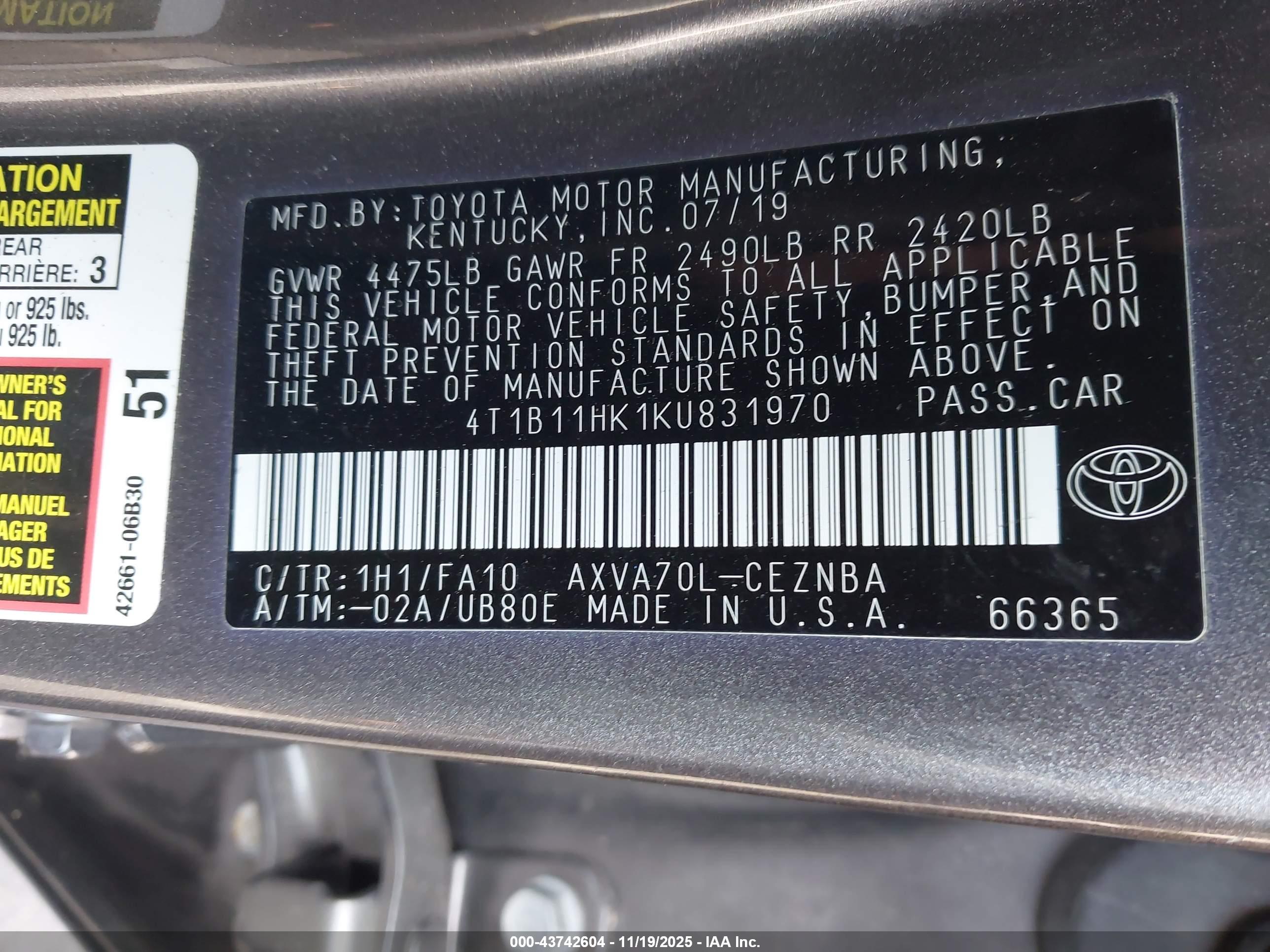 TOYOTA CAMRY image 9