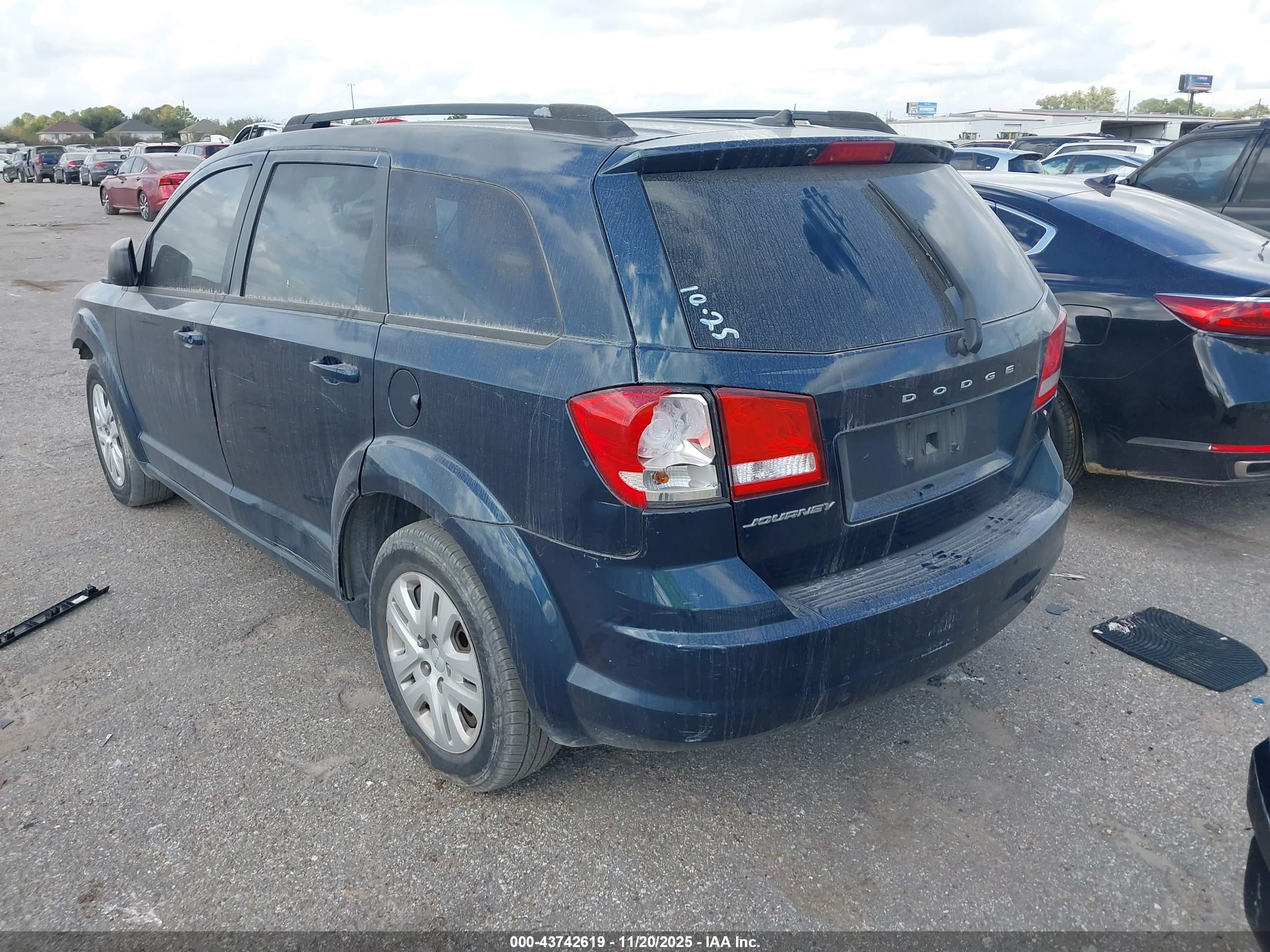DODGE JOURNEY image 3