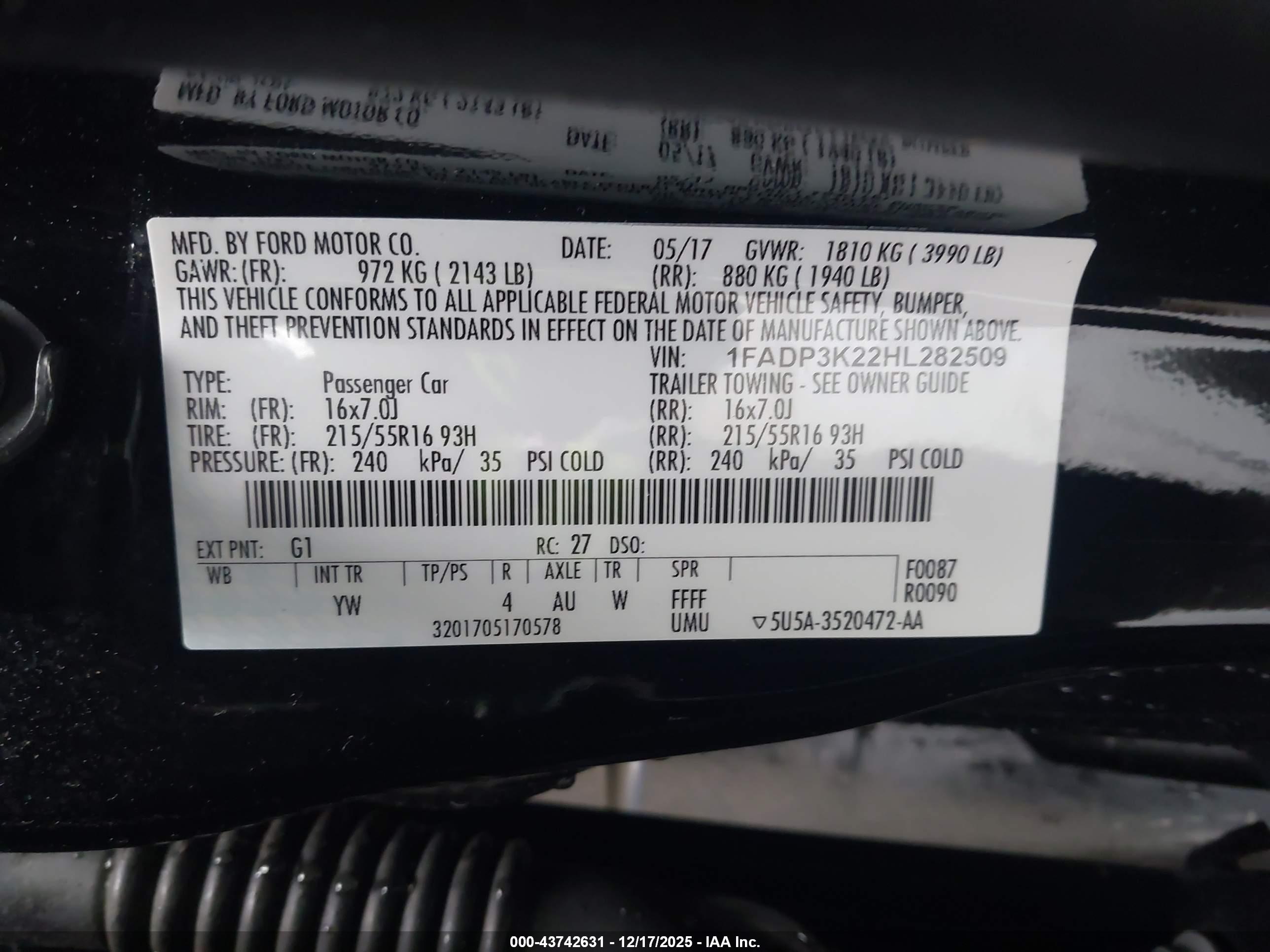 FORD FOCUS image 9