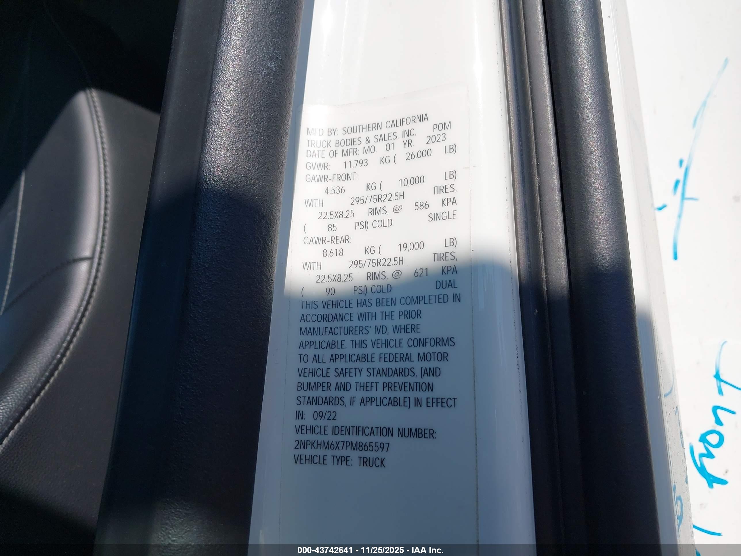 PETERBILT 536 image 9